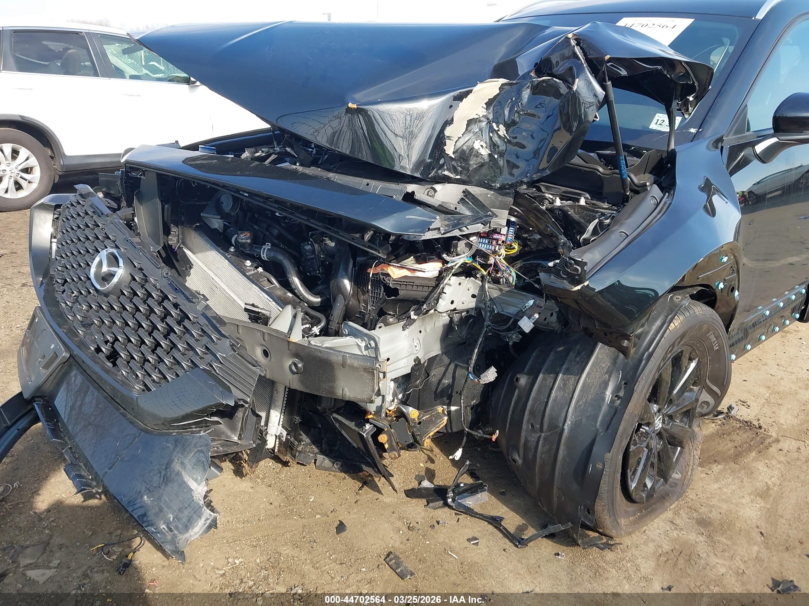 MAZDA CX-50 image 6