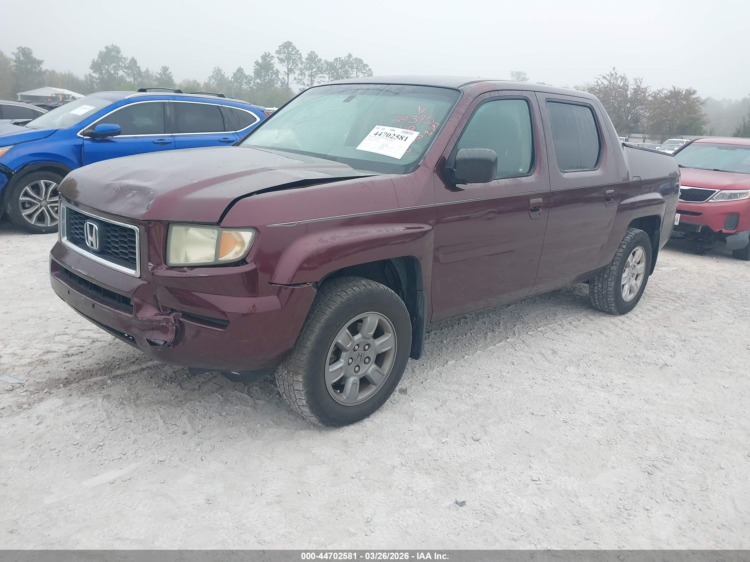 HONDA RIDGELINE image 2
