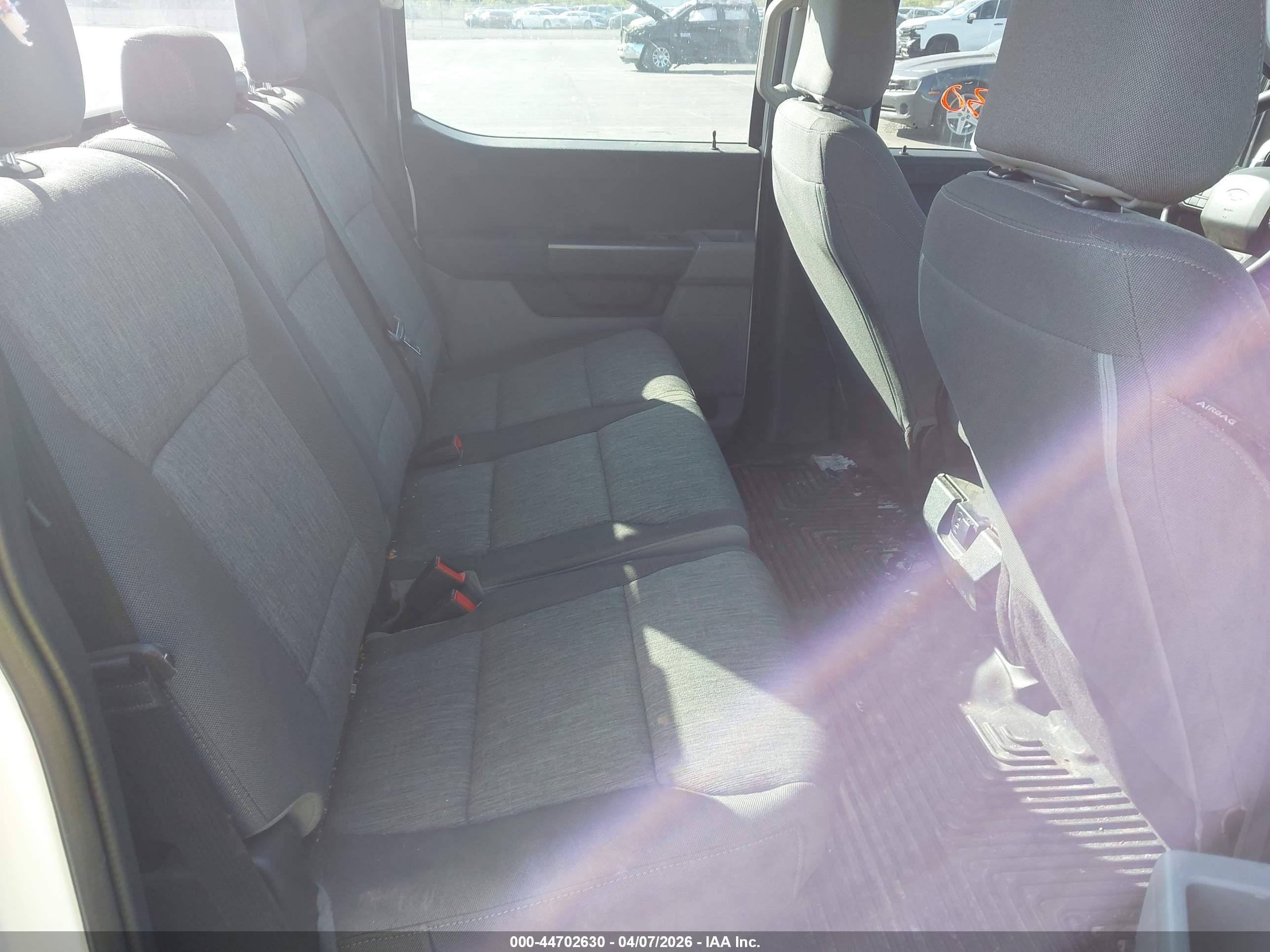 FORD F-150 image 8