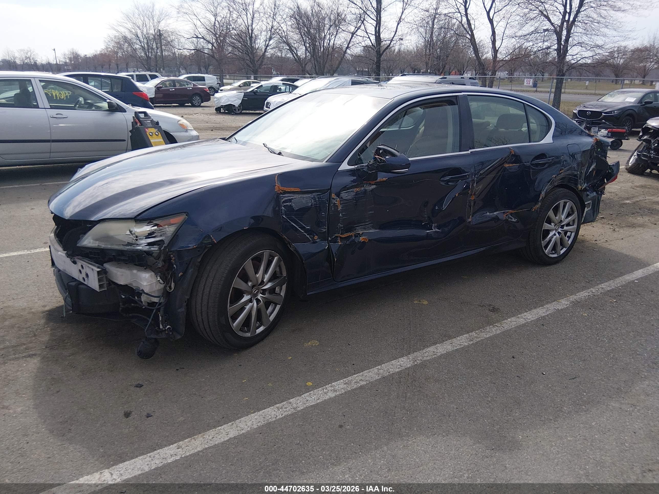 LEXUS GS image 2