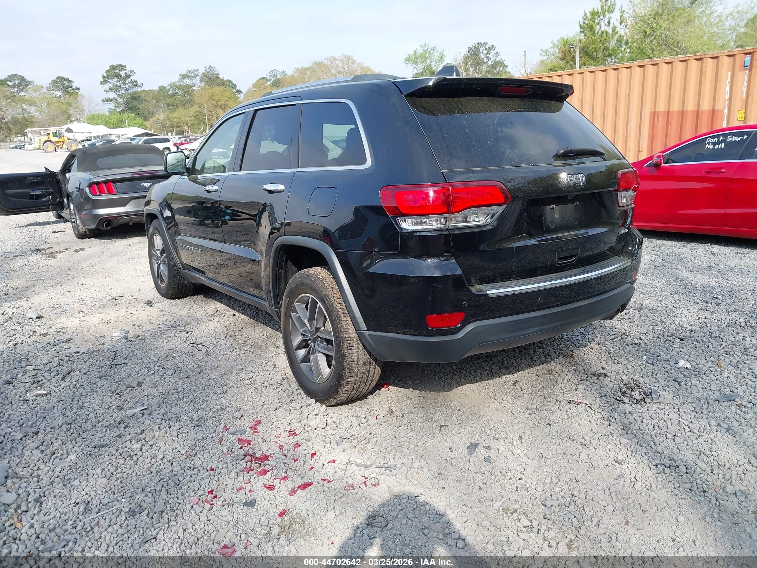 JEEP GRAND image 3
