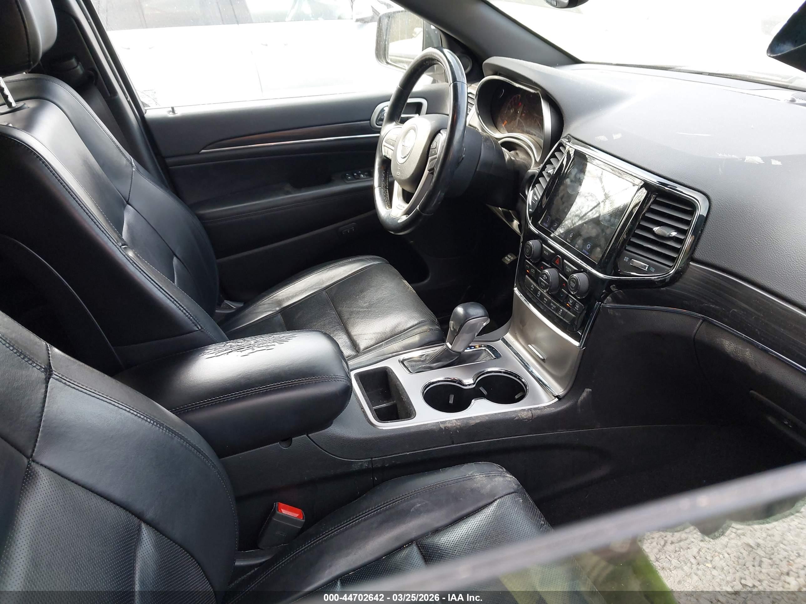 JEEP GRAND image 5