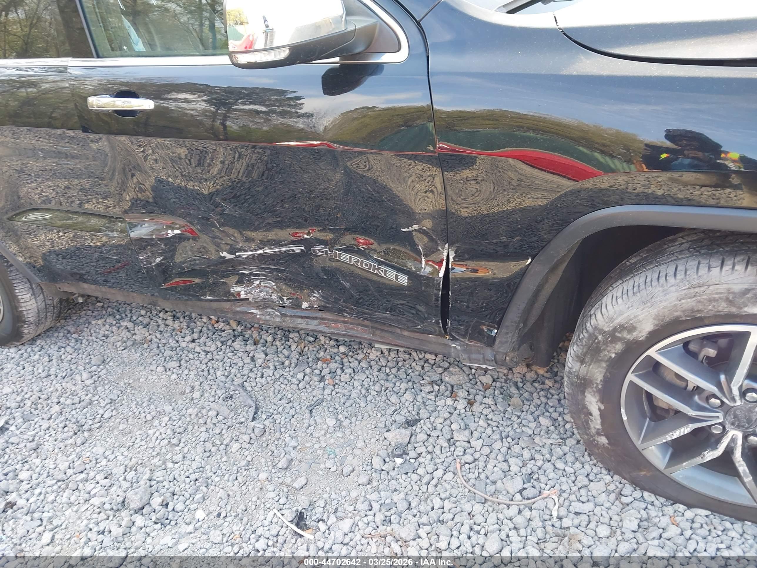 JEEP GRAND image 6