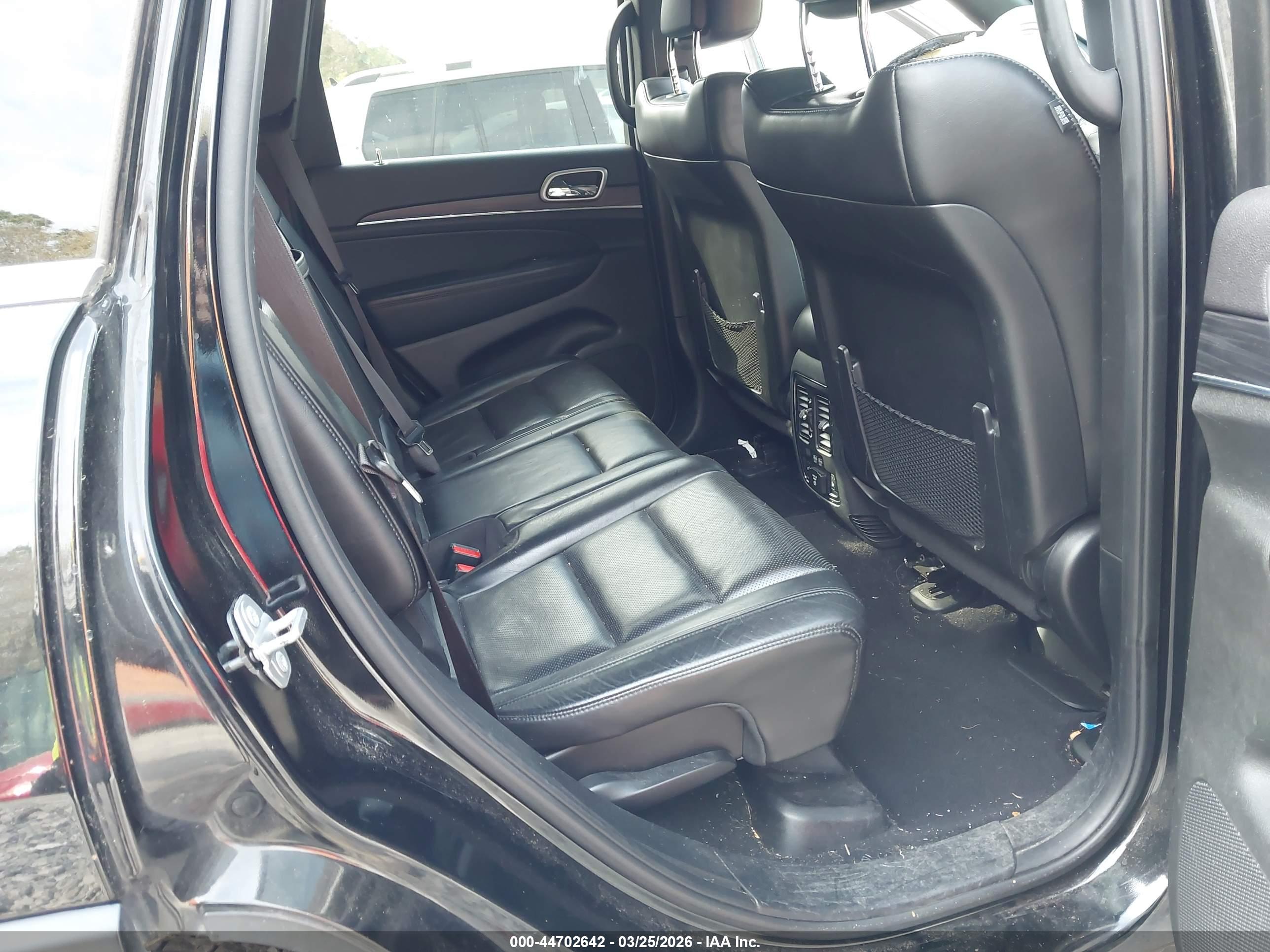 JEEP GRAND image 8