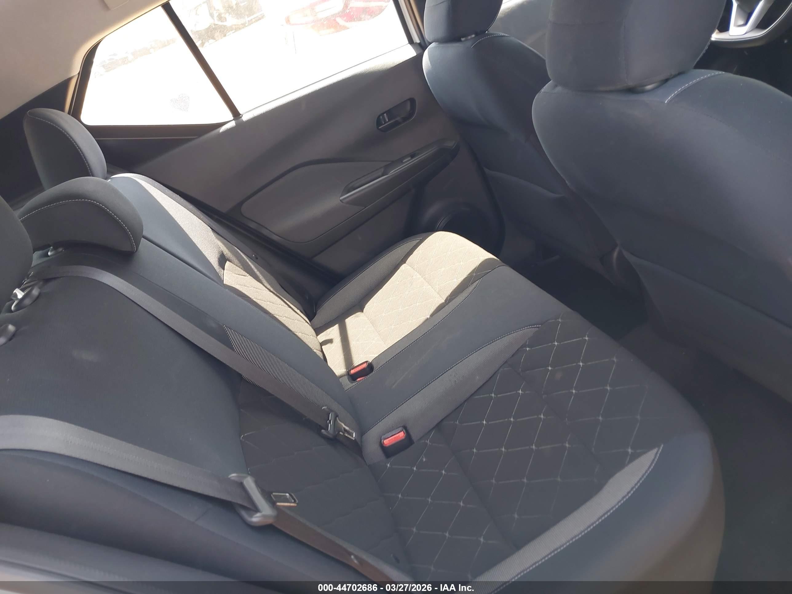 NISSAN KICKS image 8