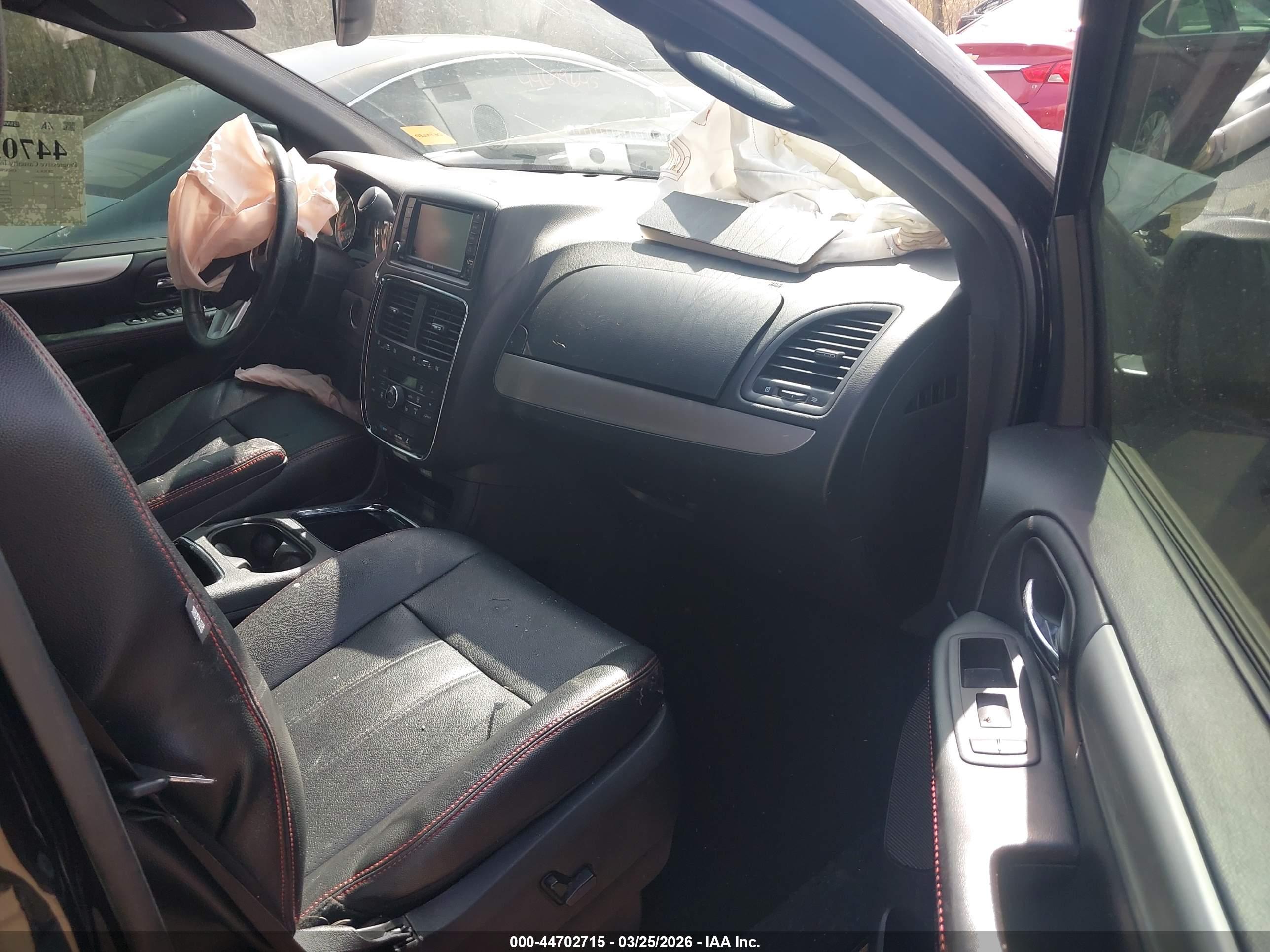 DODGE GRAND image 5