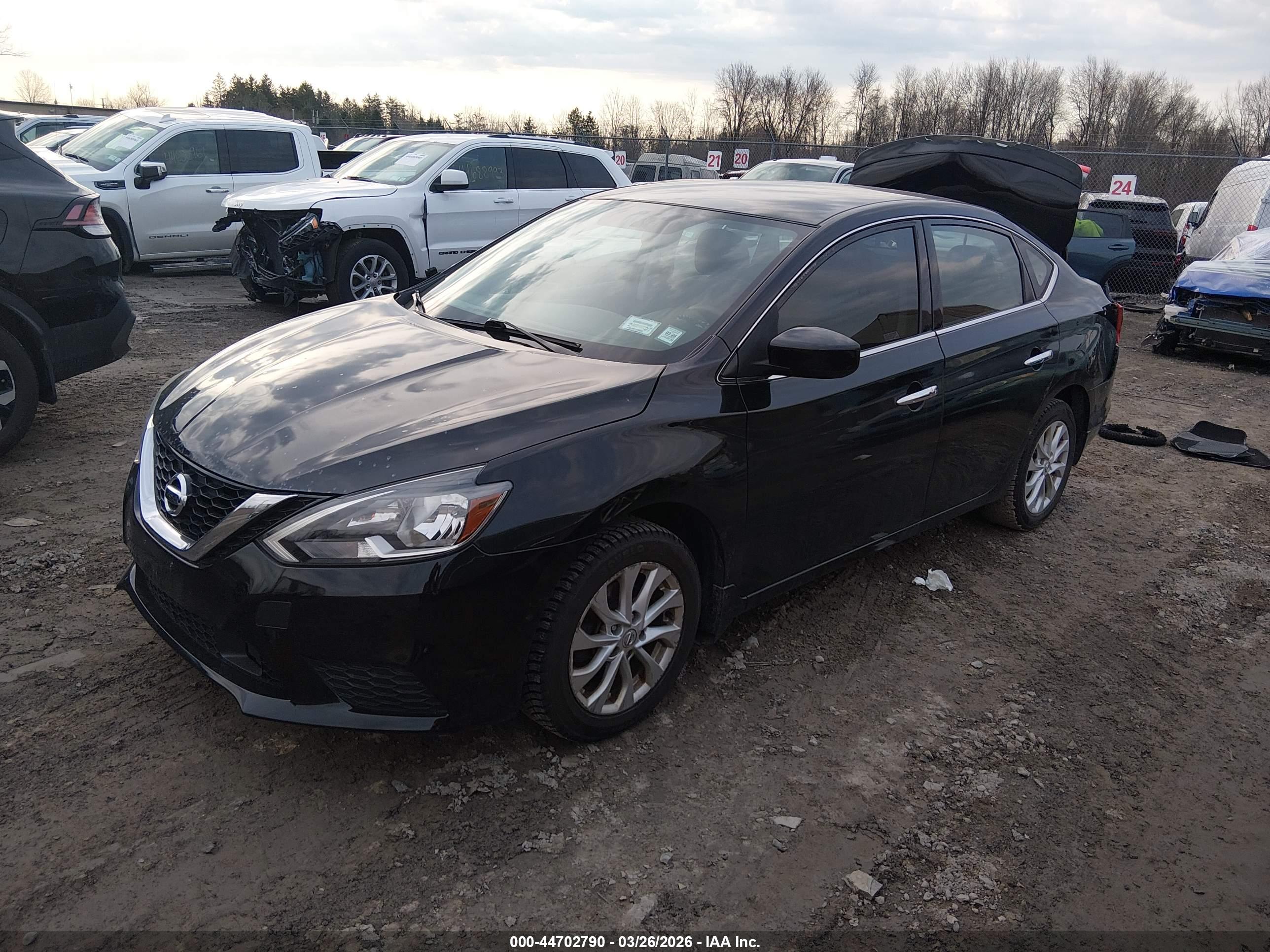 NISSAN SENTRA image 2