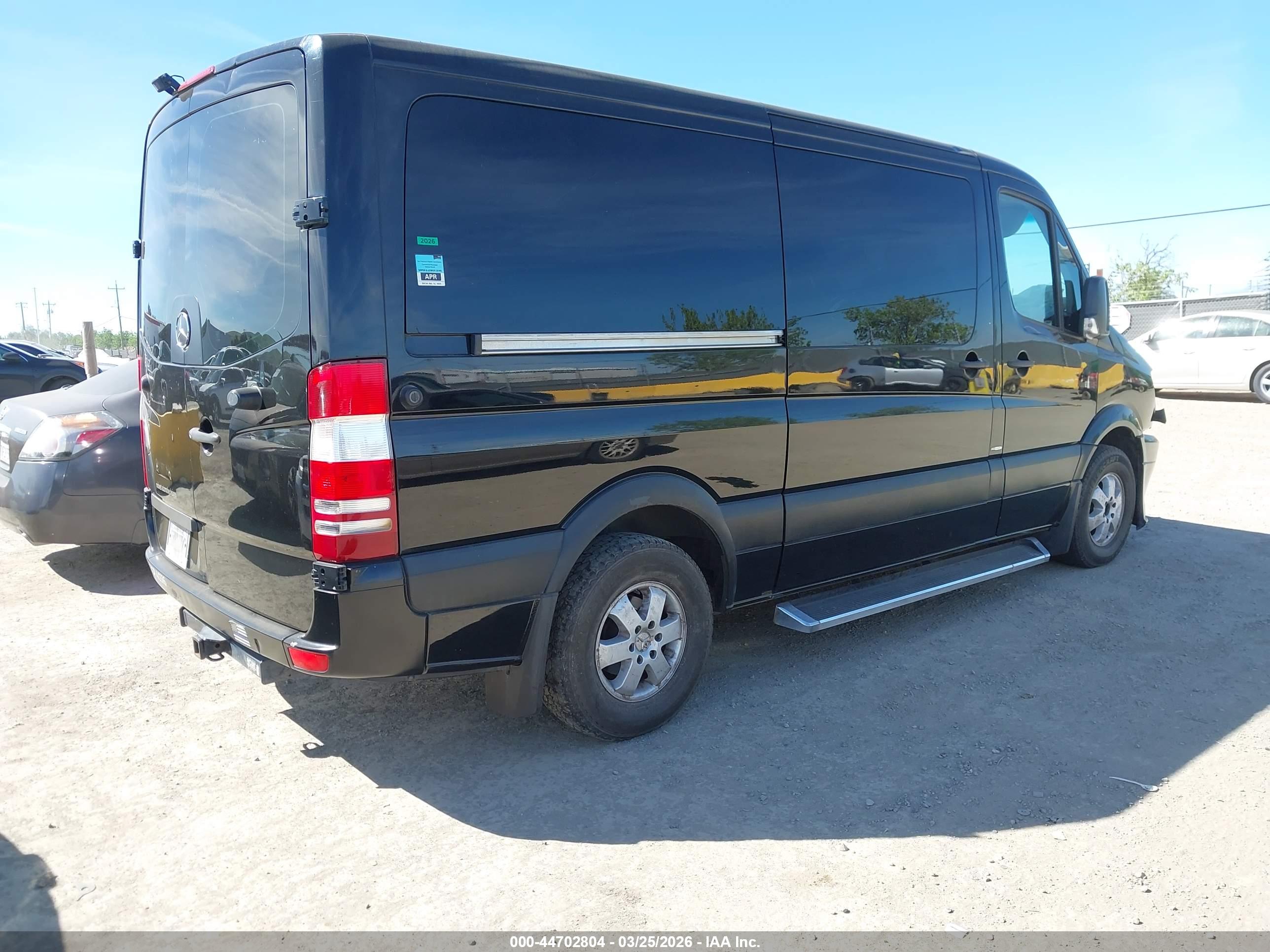 MERCEDES-BENZ SPRINTER image 4