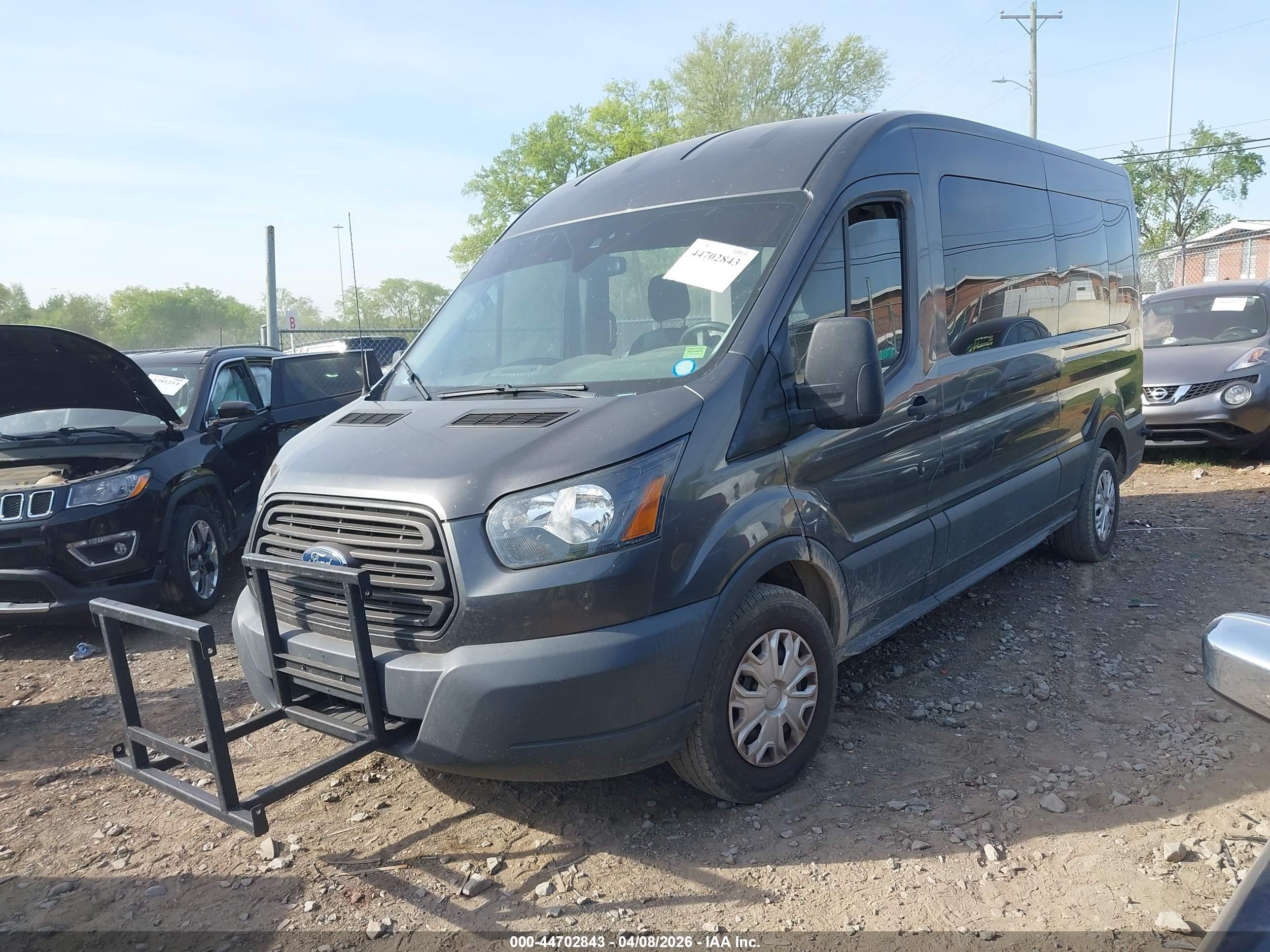 FORD TRANSIT-350 image 2