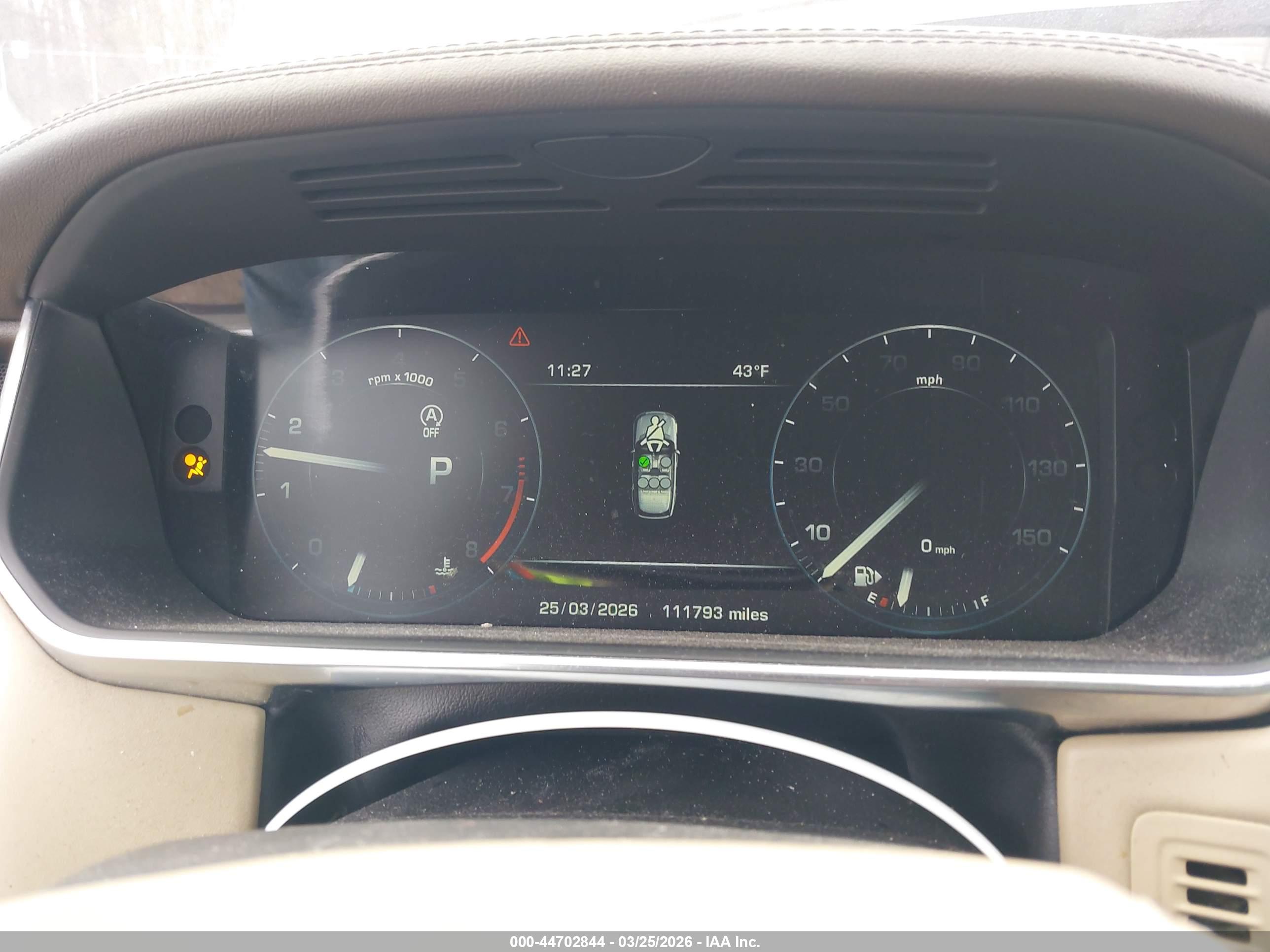 LAND ROVER image 7