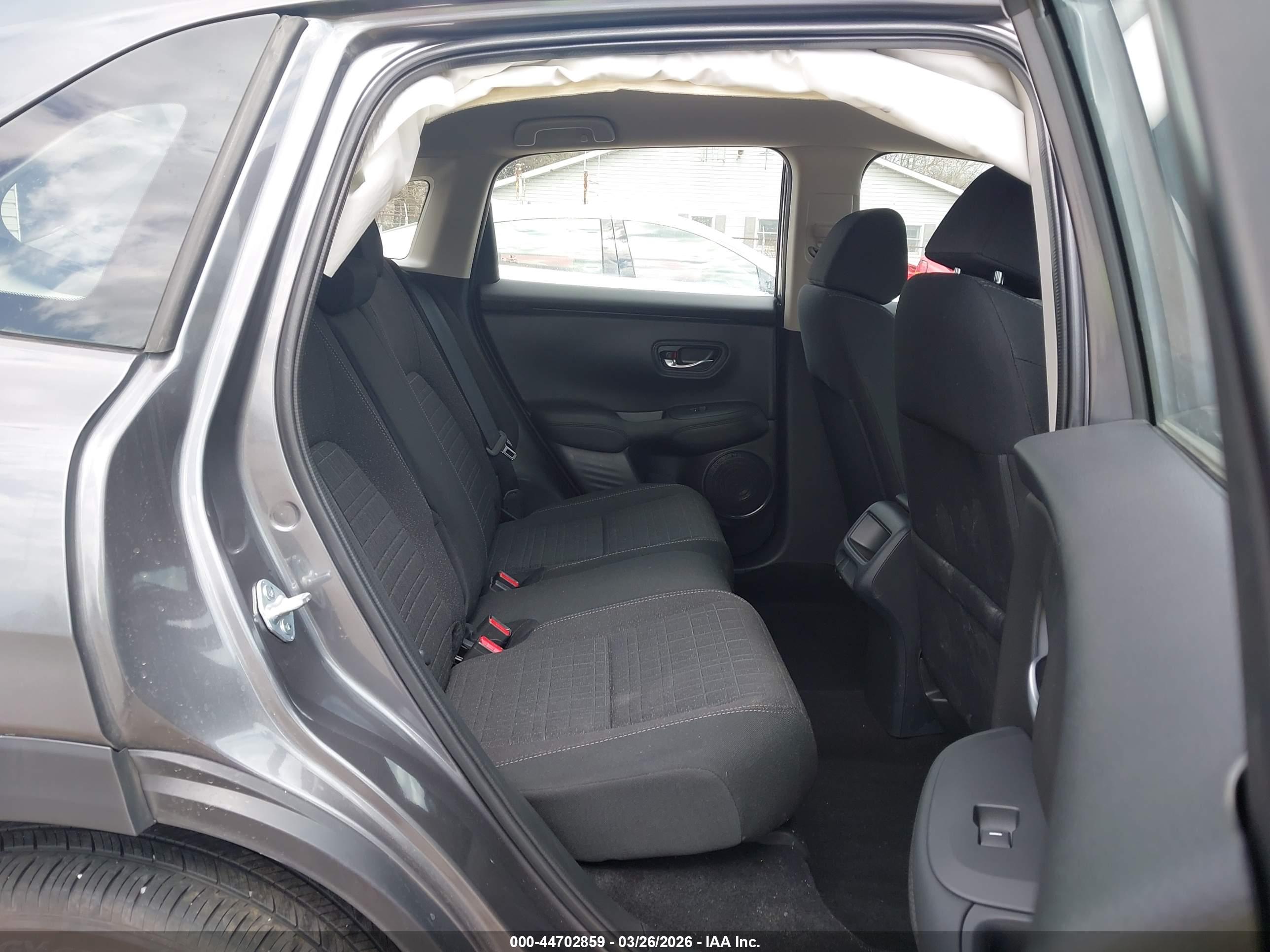 HONDA HR-V image 8