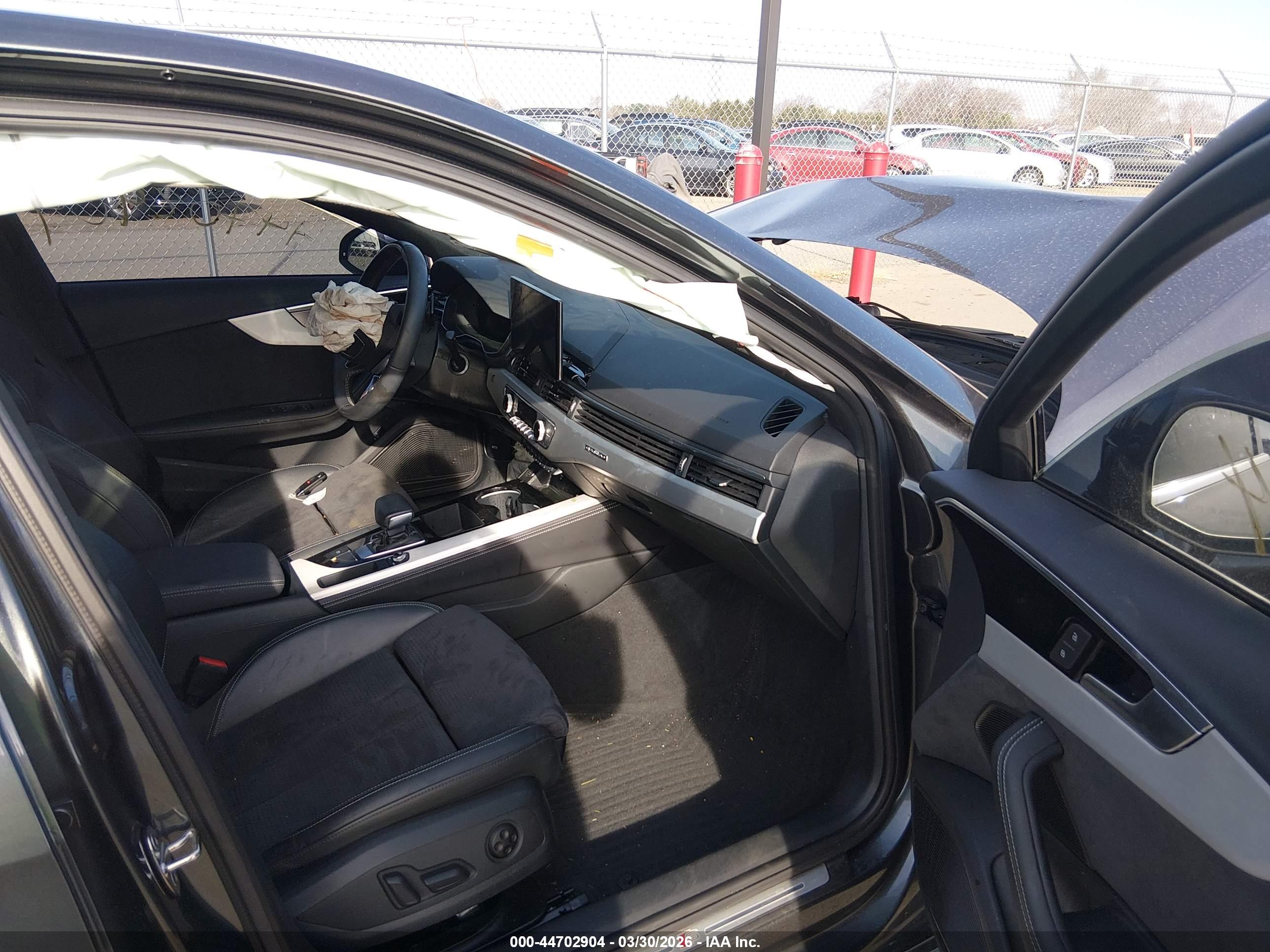 AUDI A4 image 5