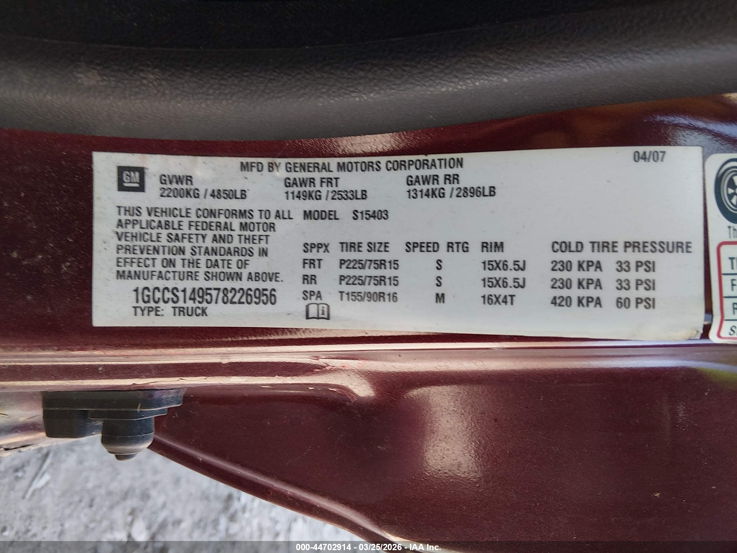 CHEVROLET COLORADO image 9