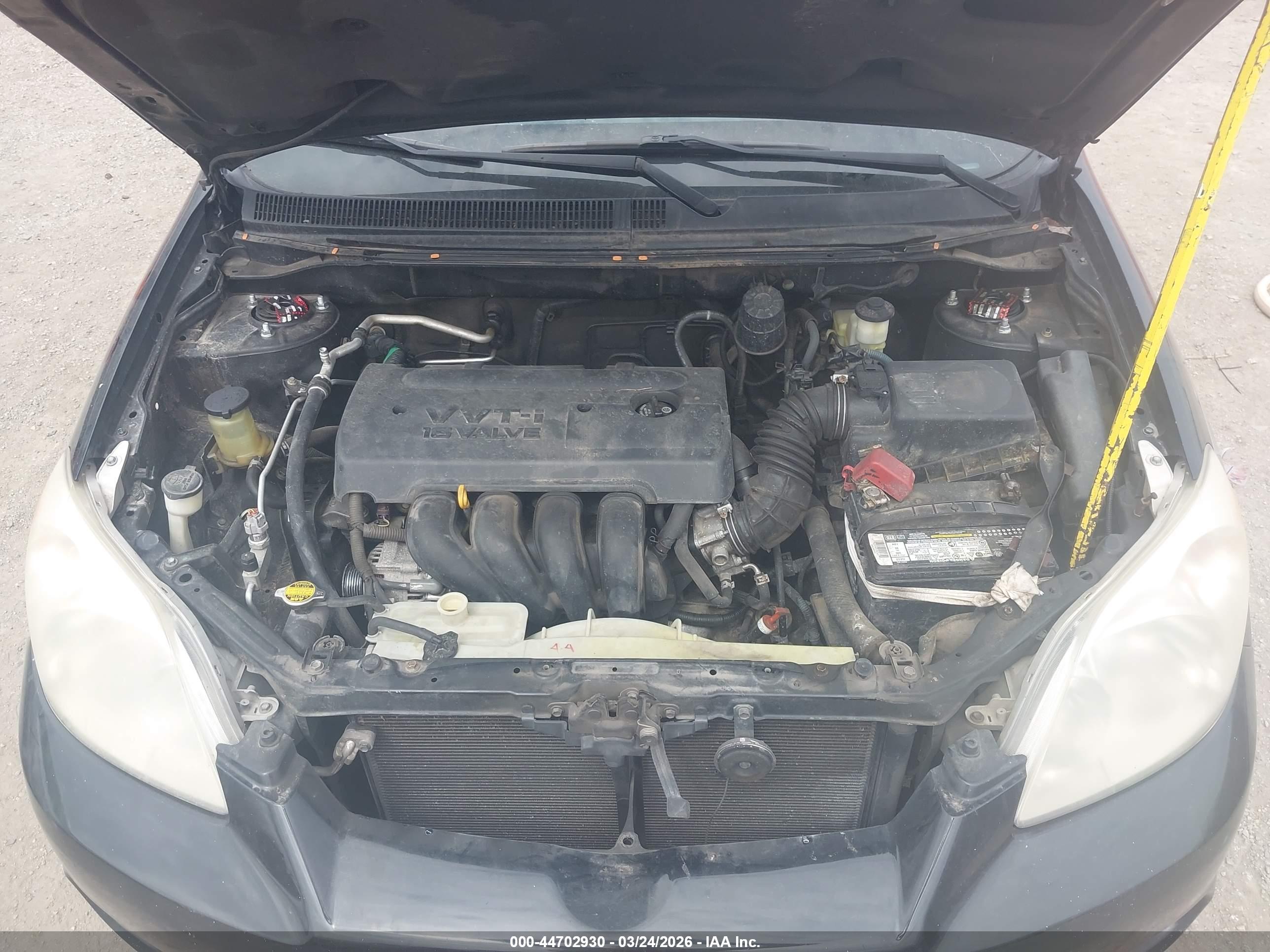 TOYOTA MATRIX image 10