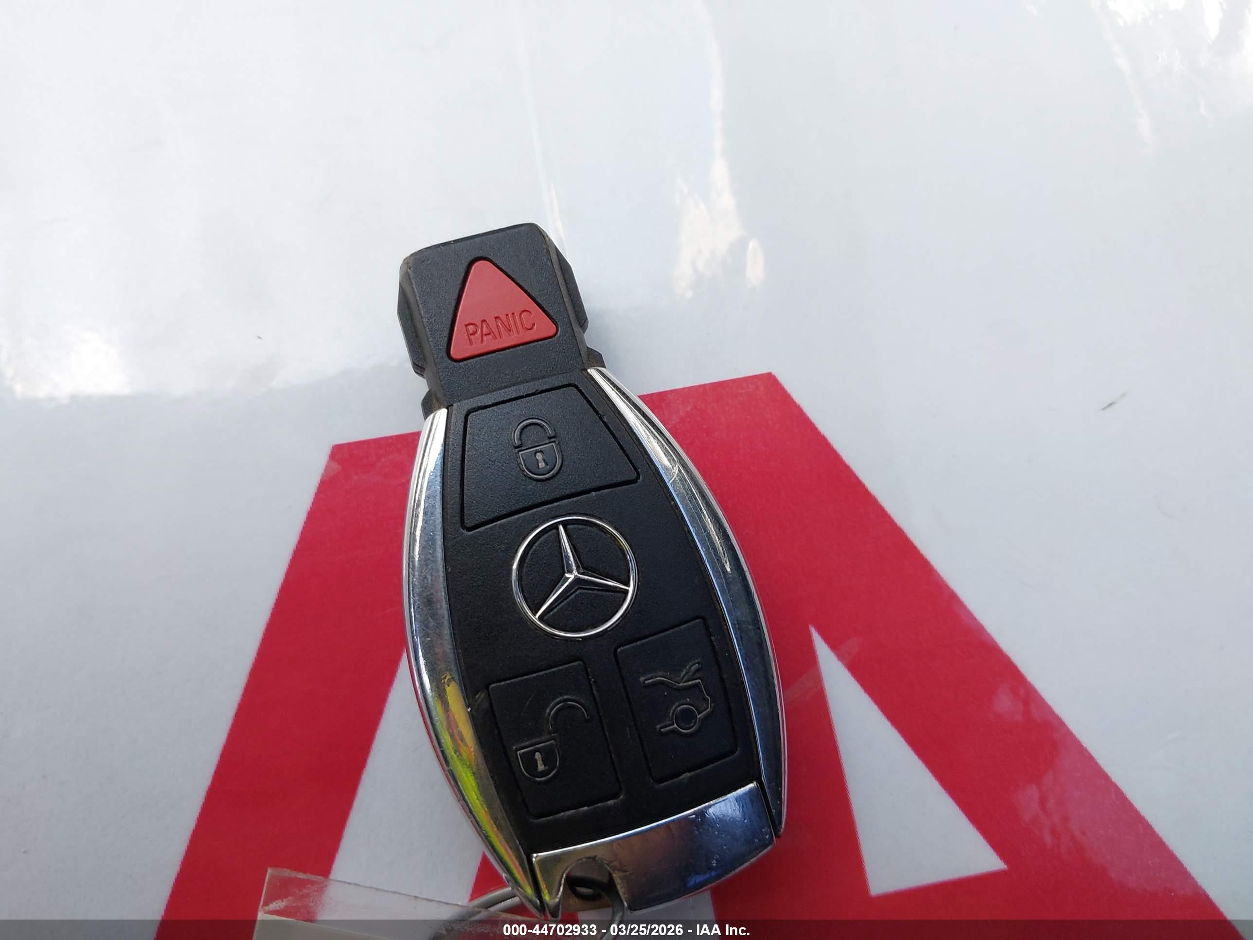 MERCEDES-BENZ C image 11