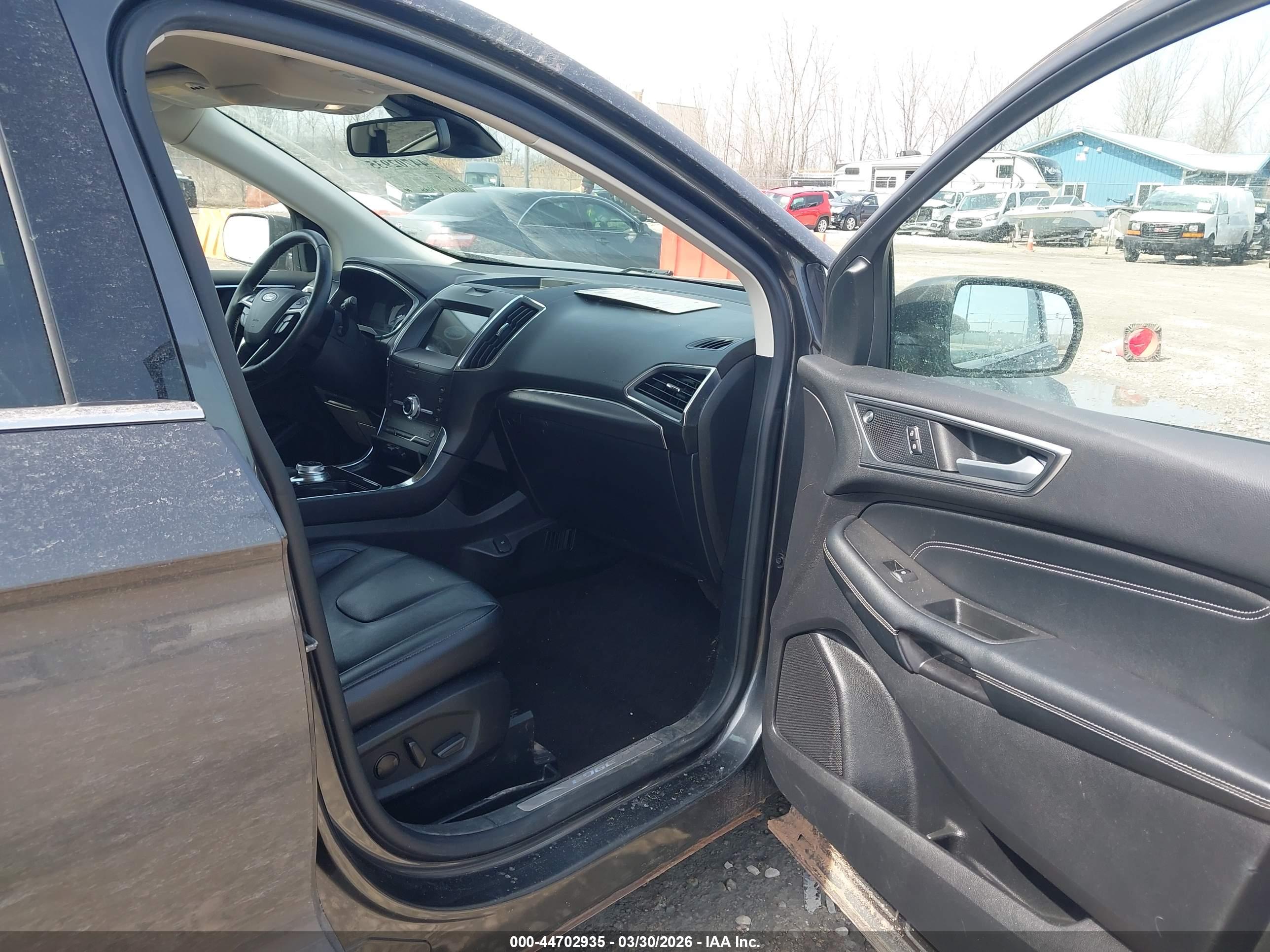 FORD EDGE image 5