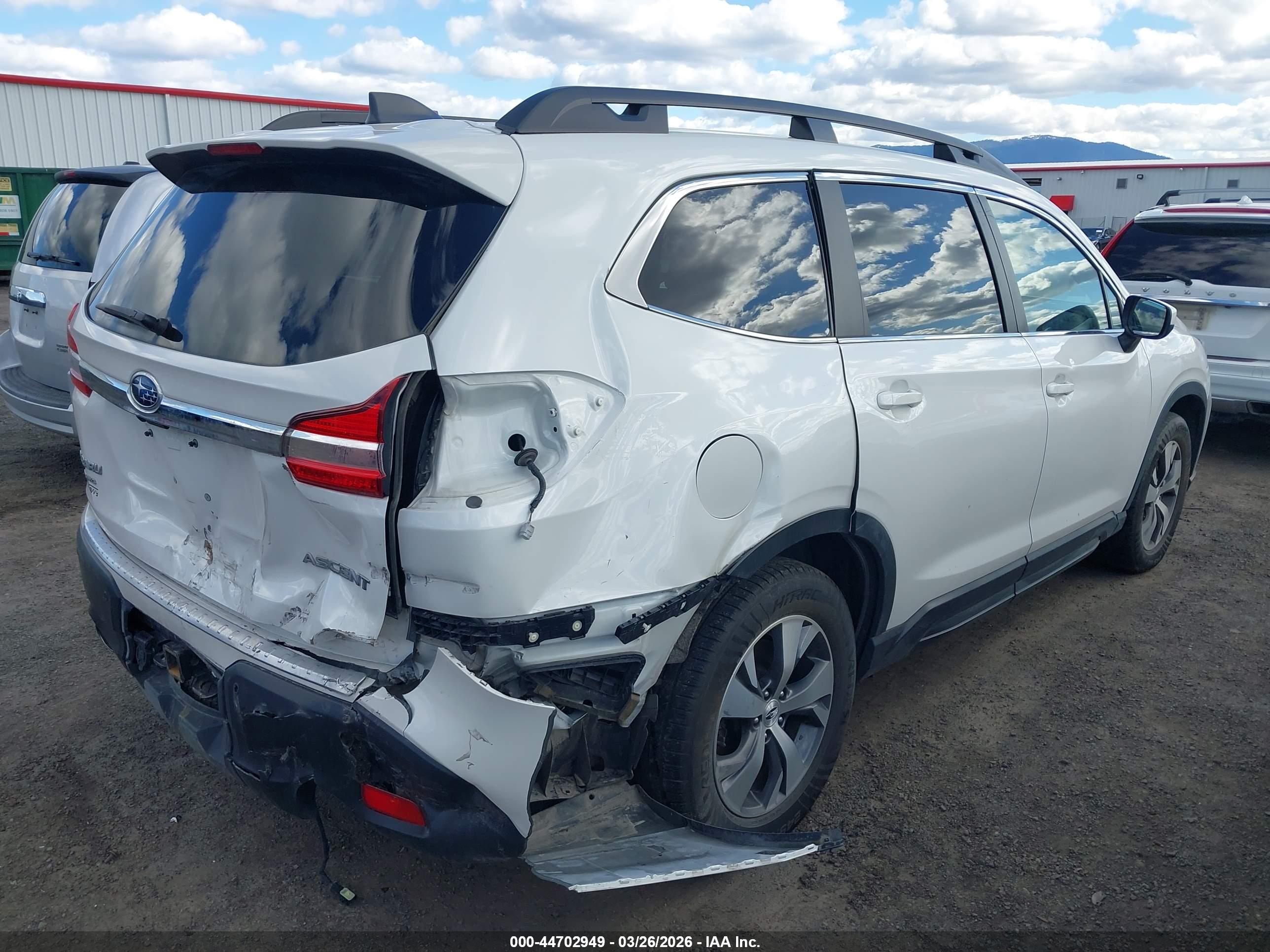 SUBARU ASCENT image 4