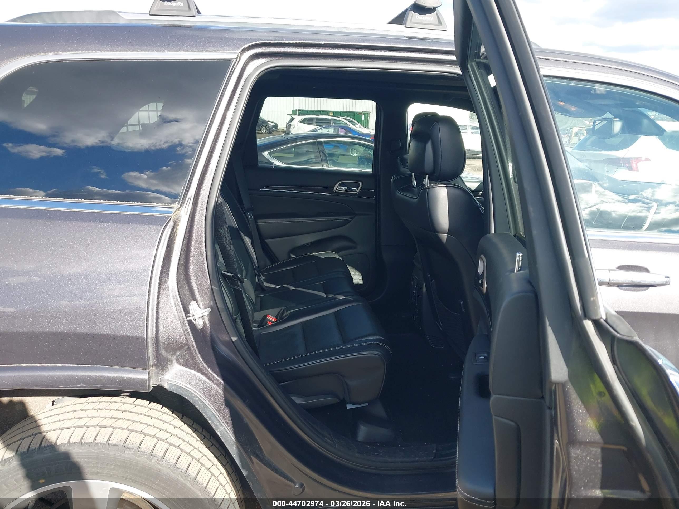 JEEP GRAND image 8