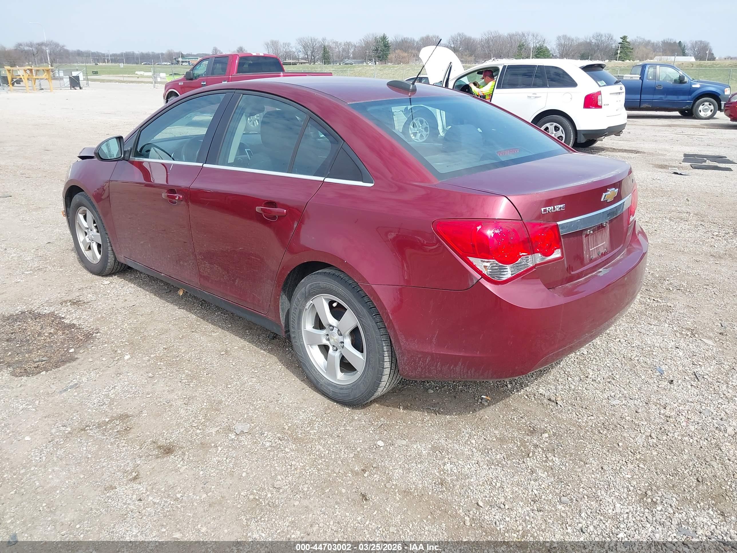 CHEVROLET CRUZE image 3