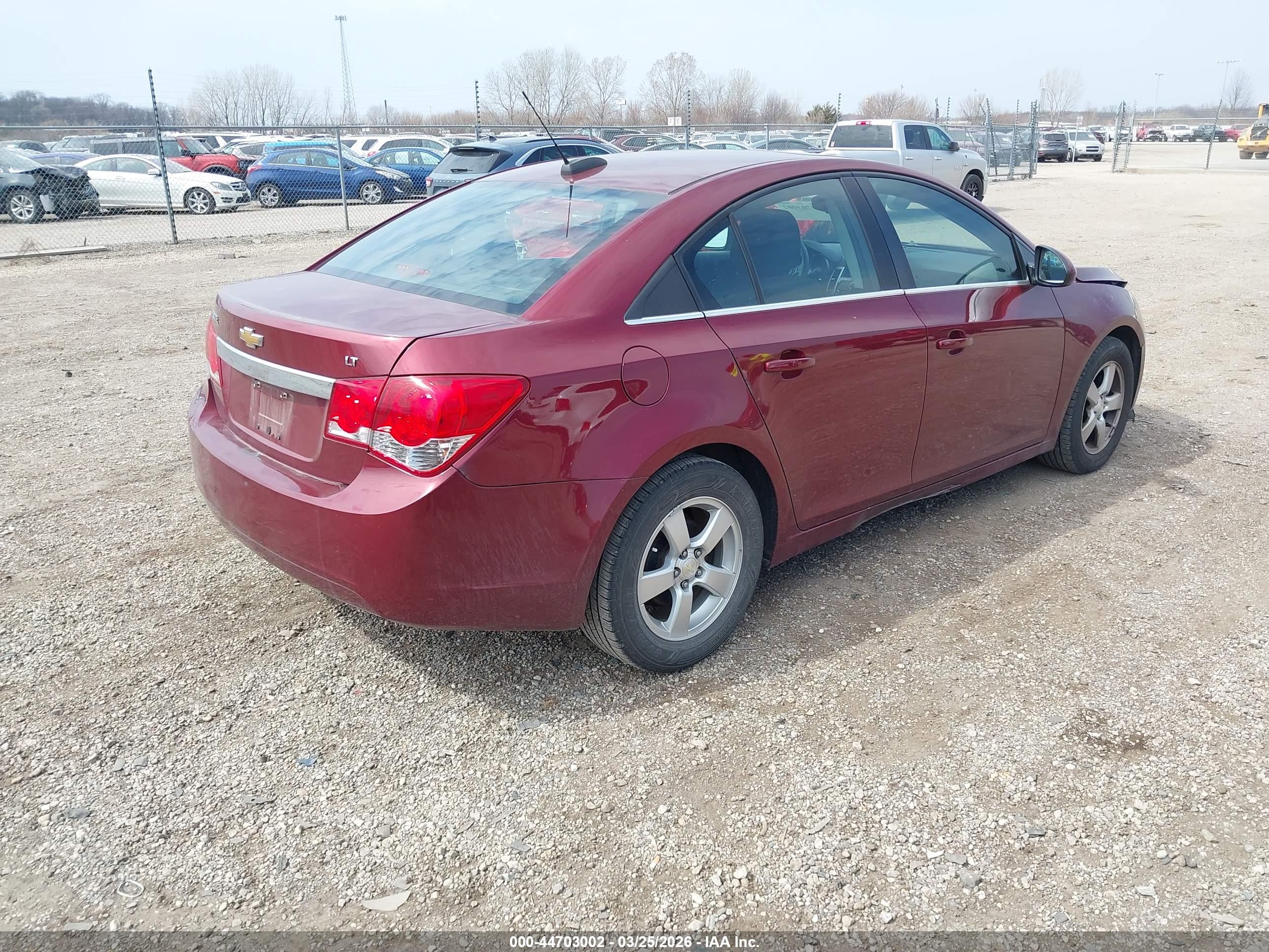 CHEVROLET CRUZE image 4