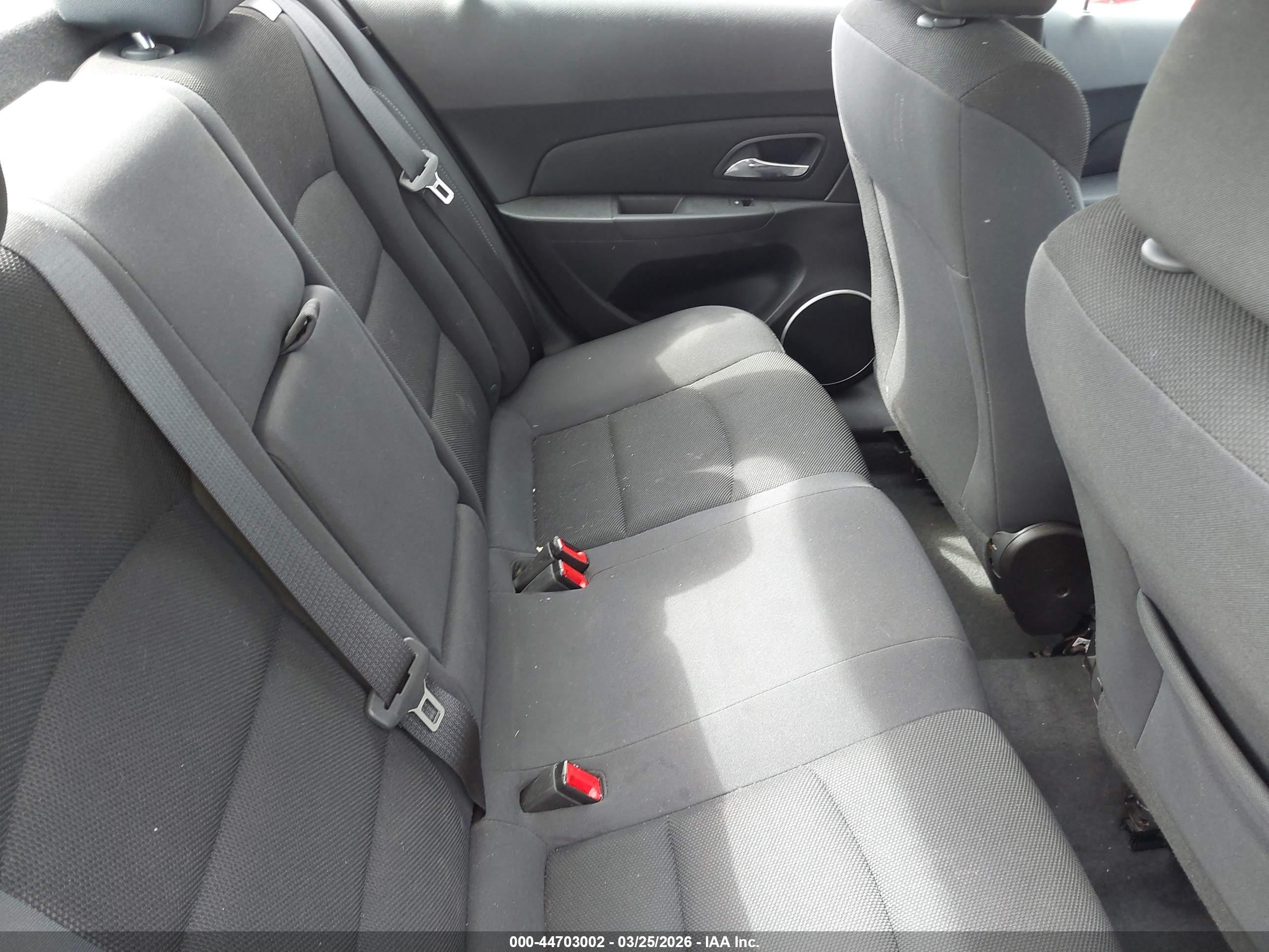 CHEVROLET CRUZE image 8