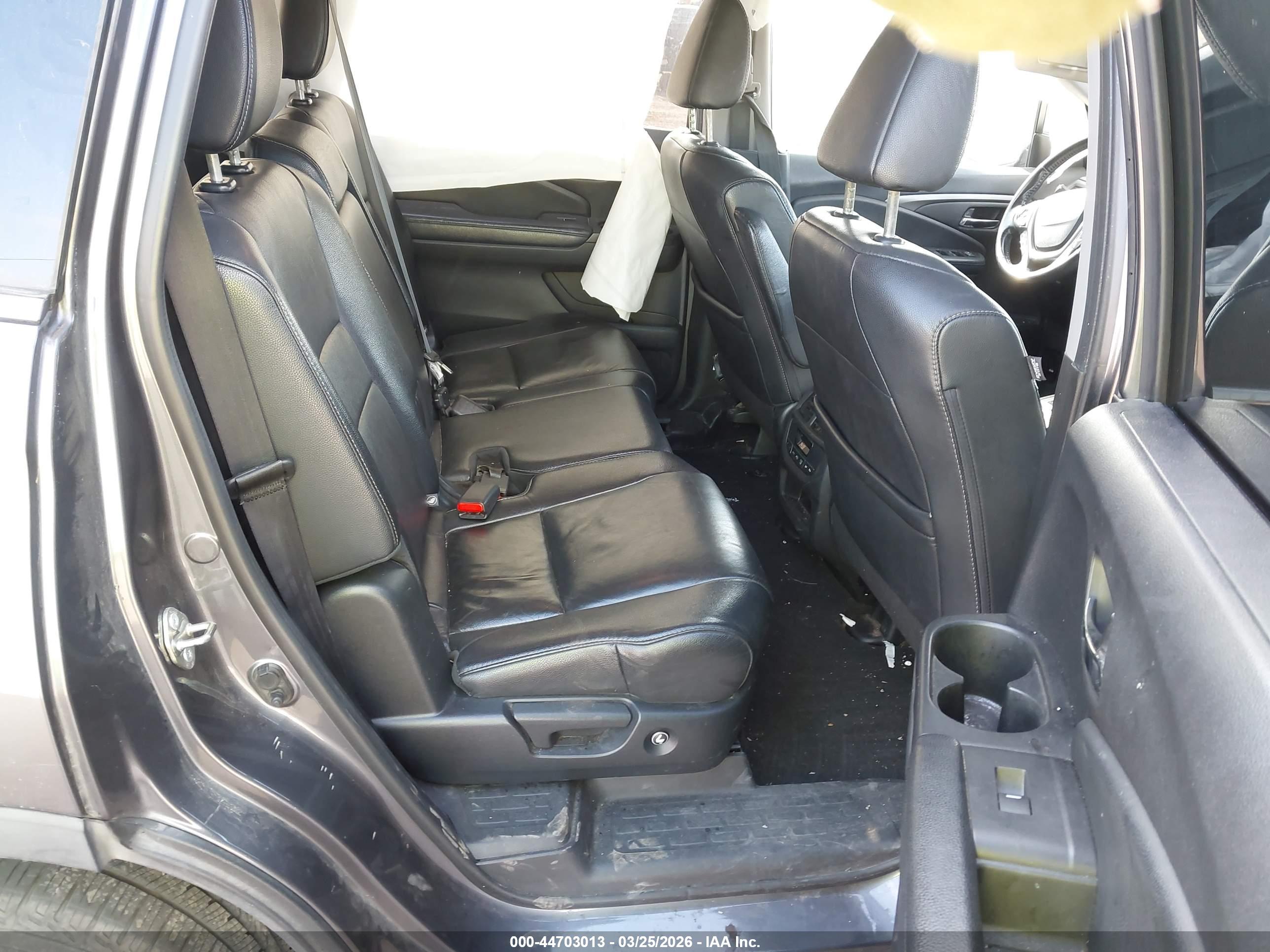HONDA PILOT image 8