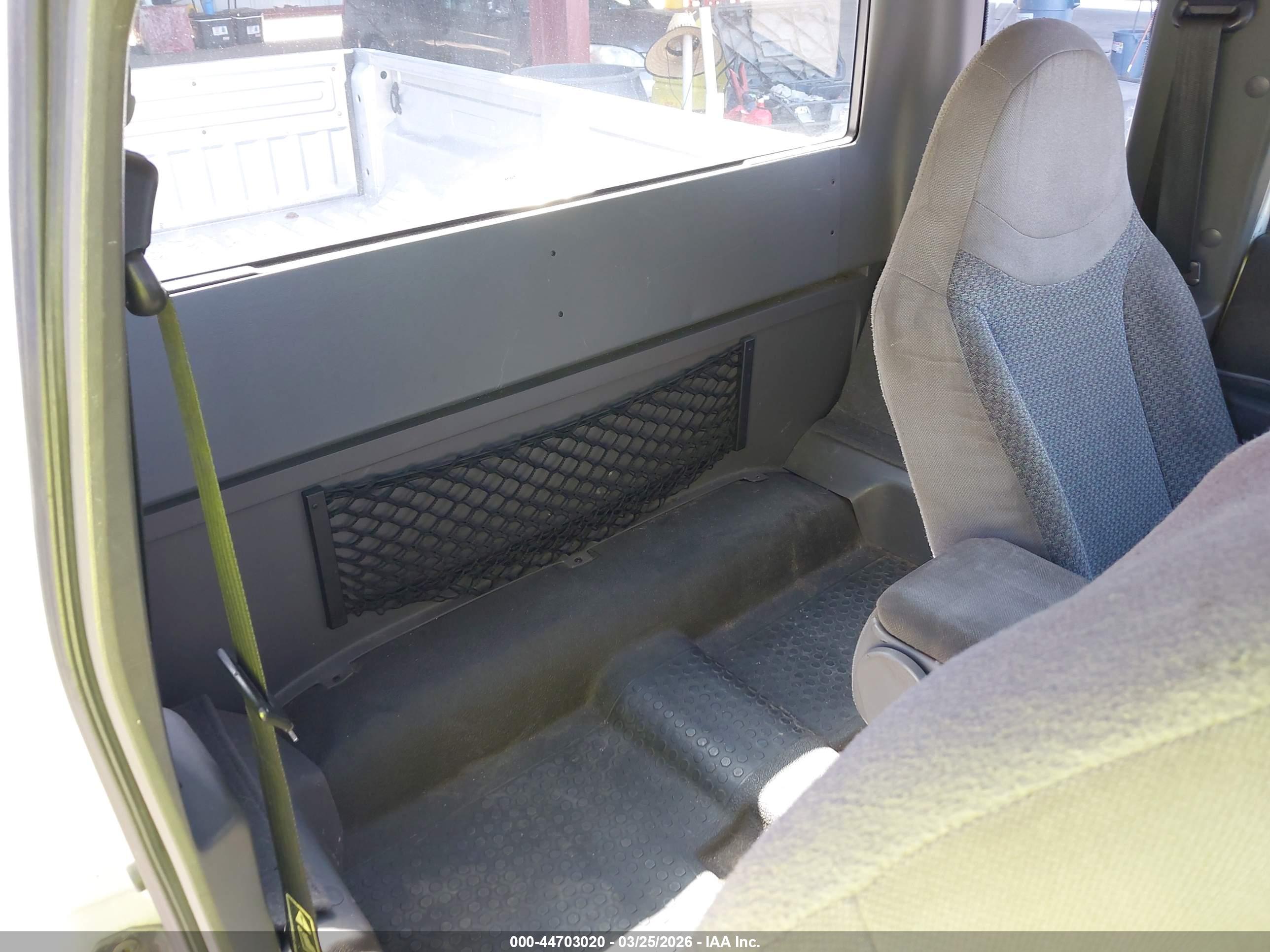 FORD RANGER image 8