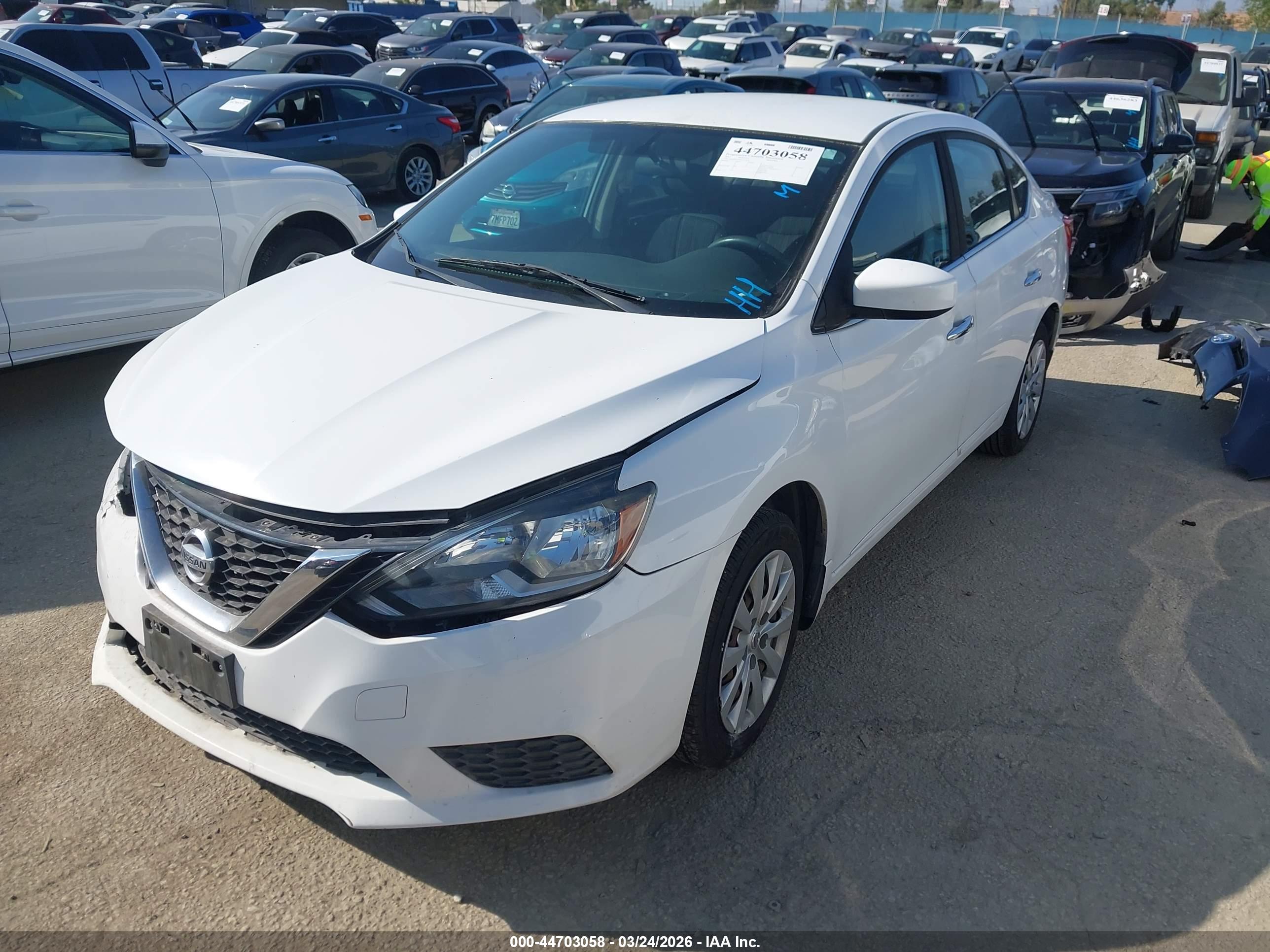 NISSAN SENTRA image 2