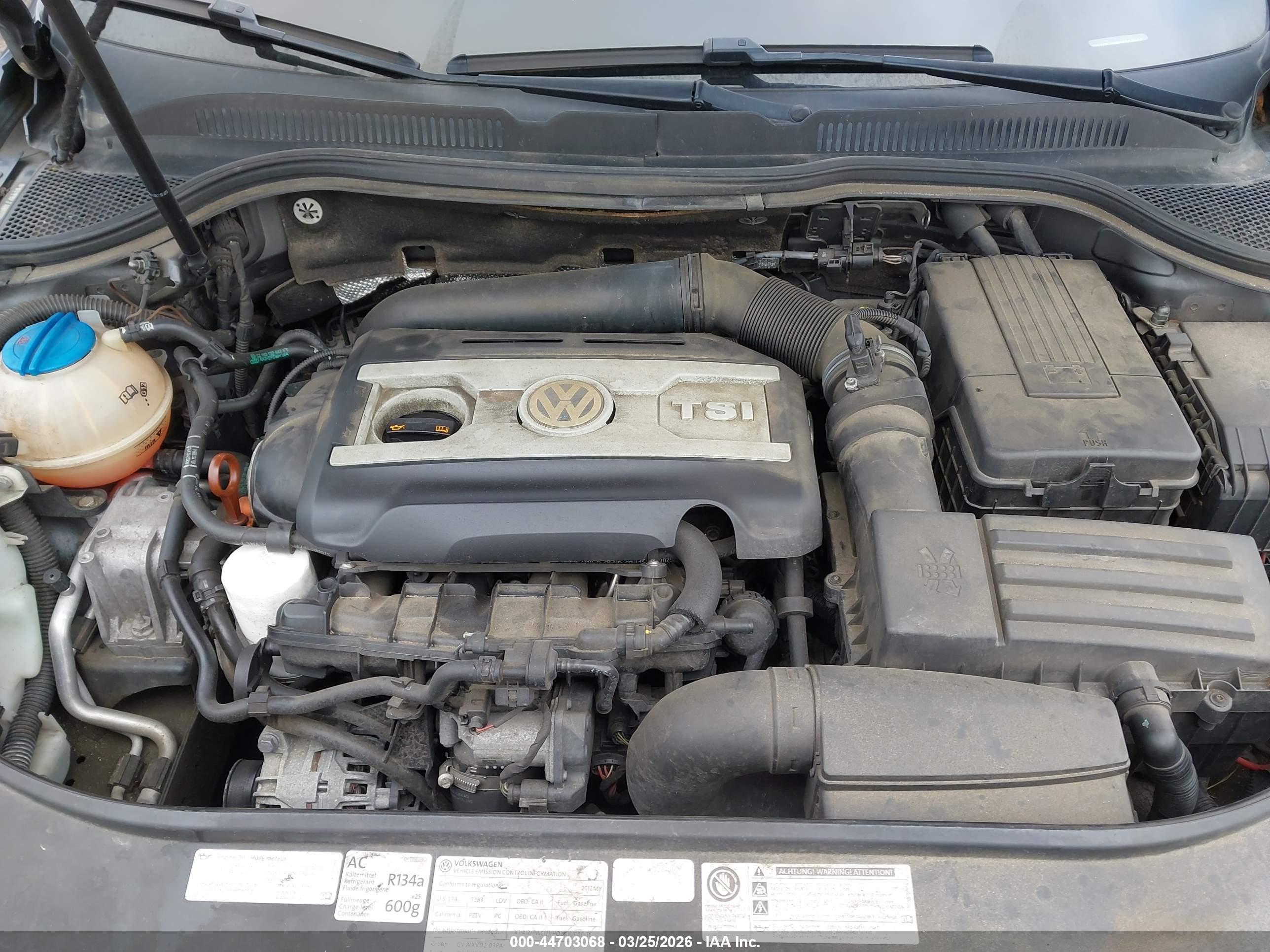 VOLKSWAGEN CC image 10
