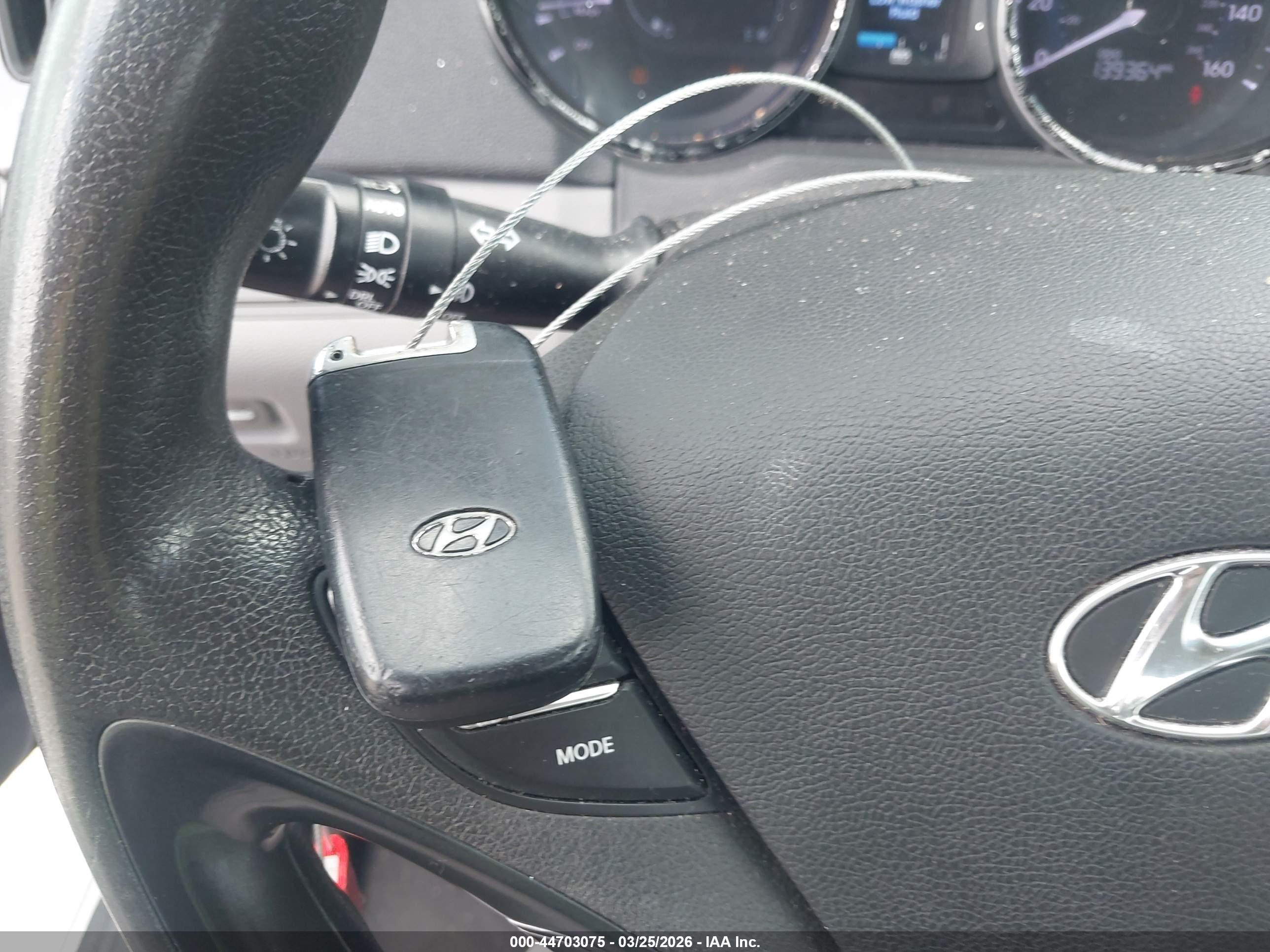 HYUNDAI SONATA image 11