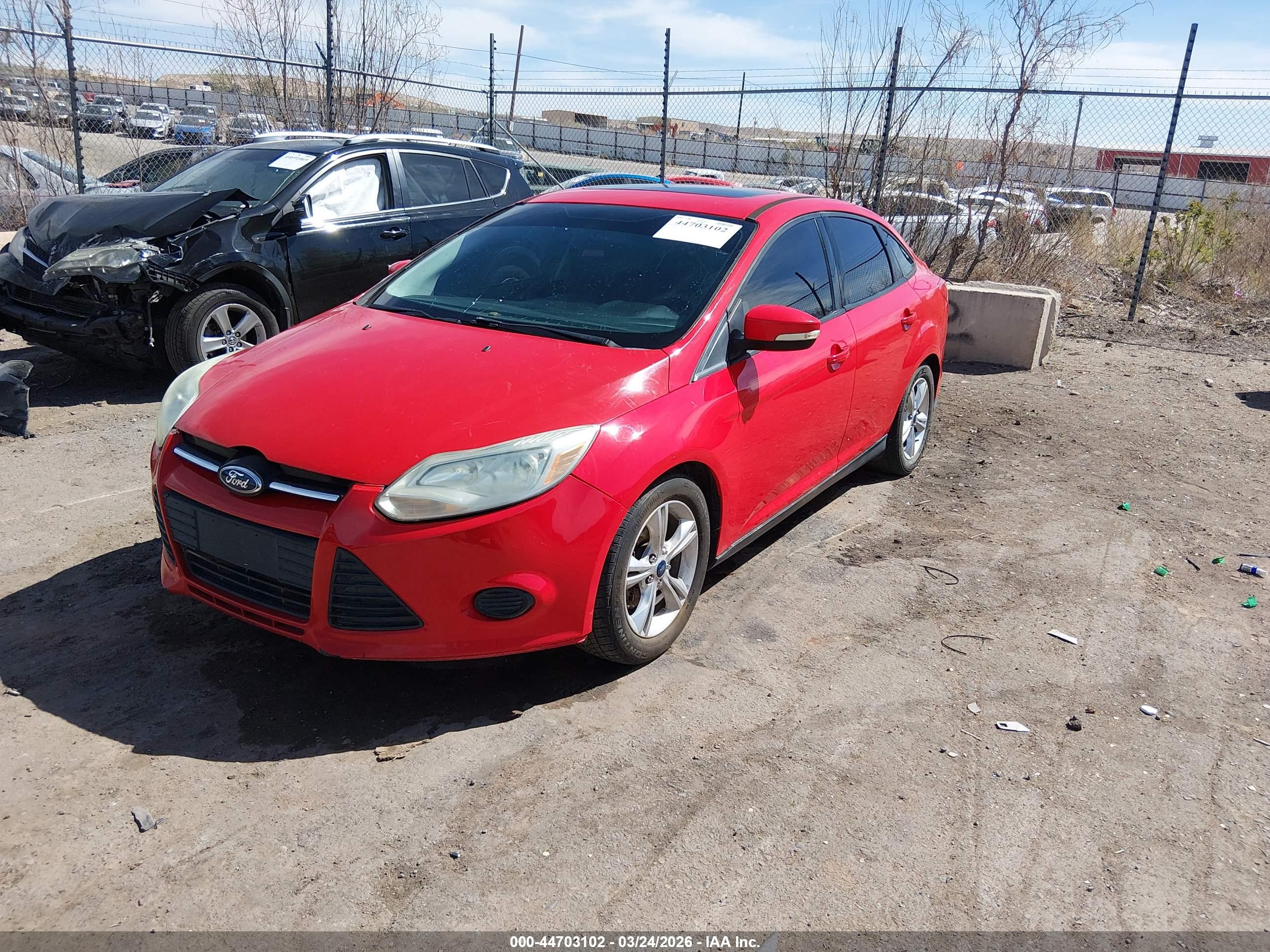 FORD FOCUS image 2