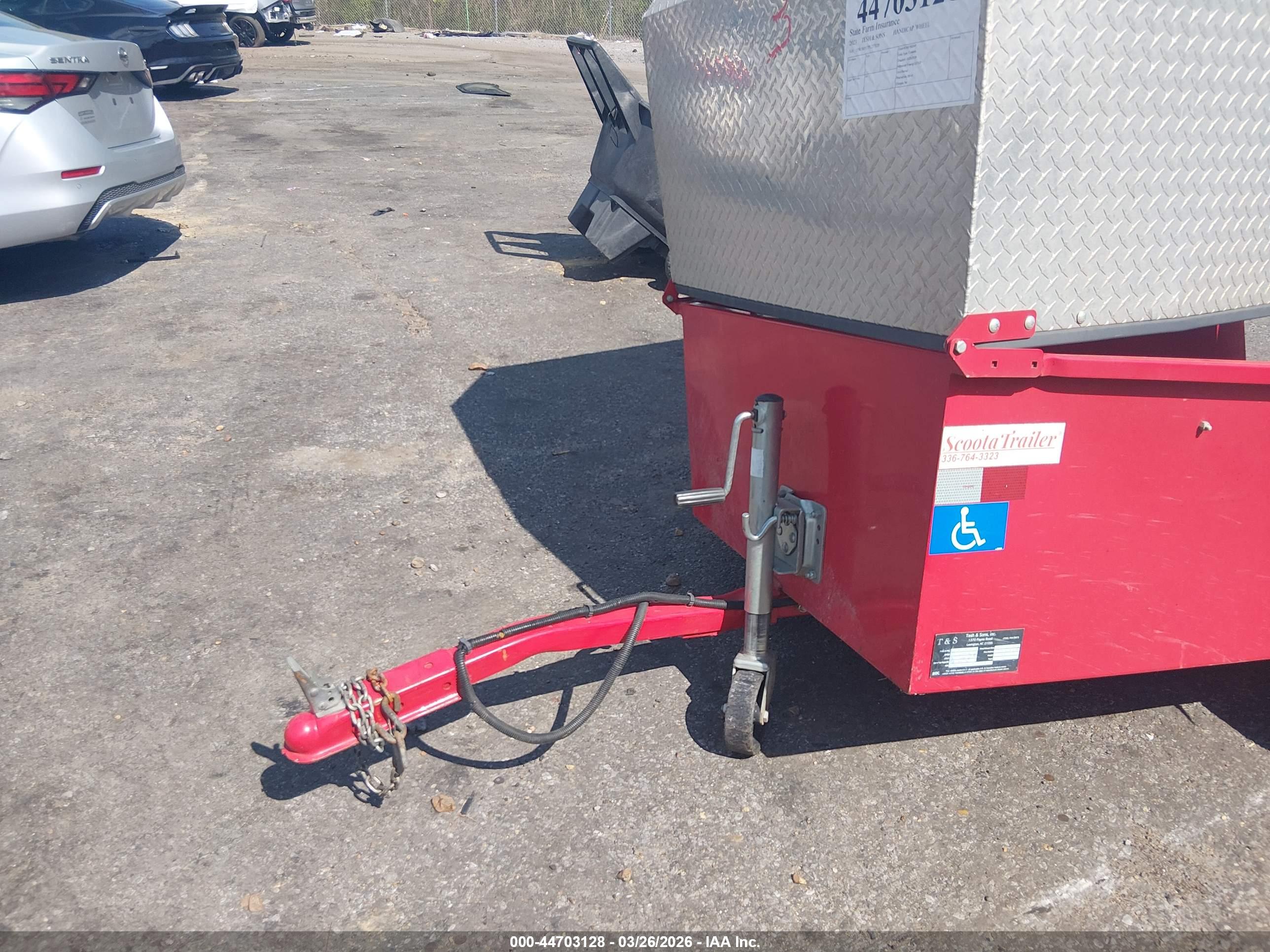 TRAILER TESH image 10