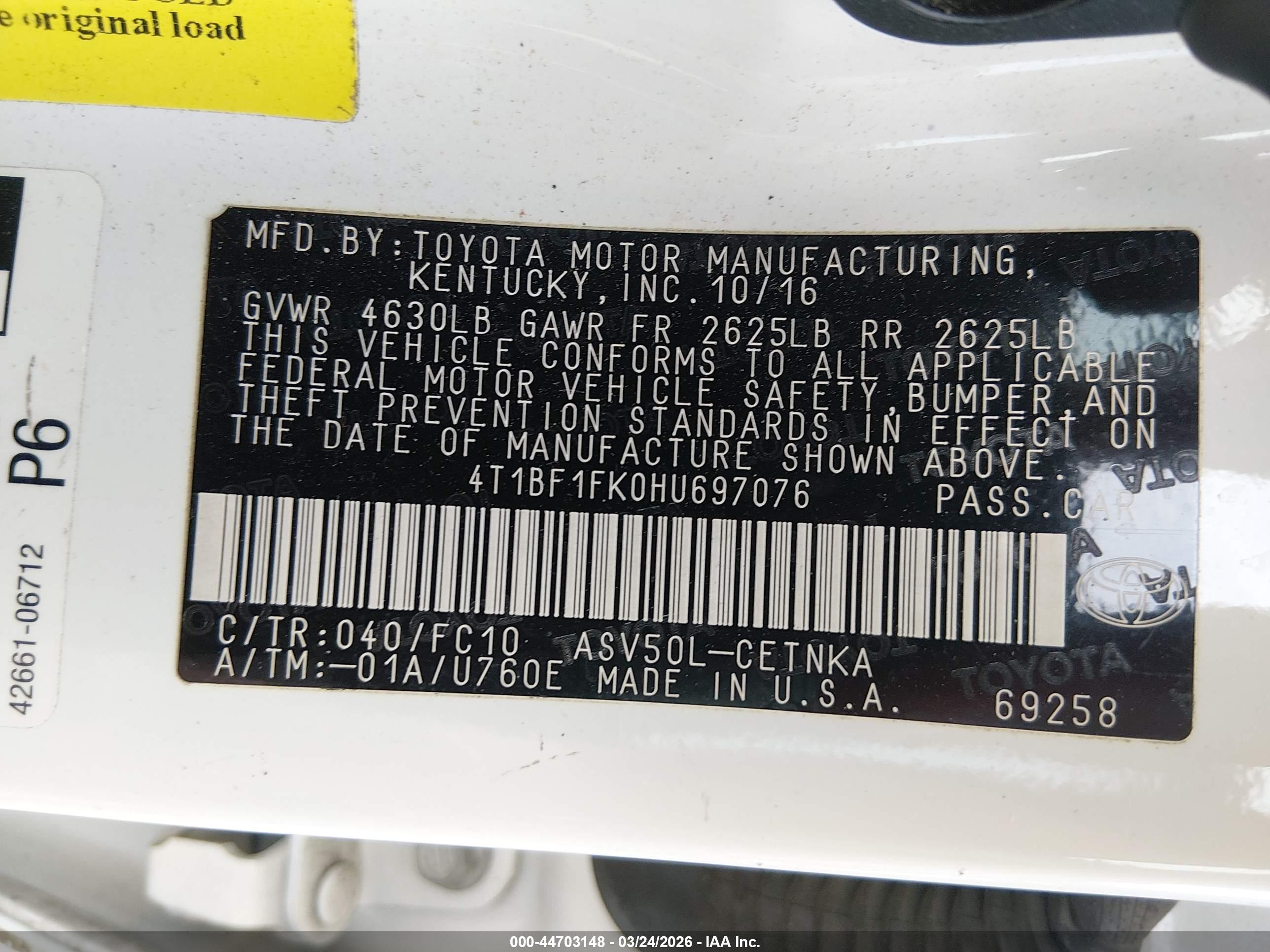 TOYOTA CAMRY image 9