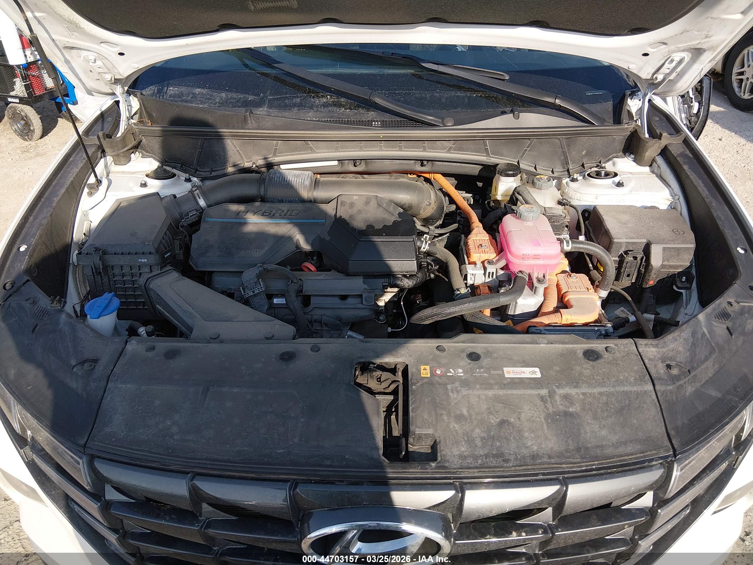 HYUNDAI TUCSON image 10