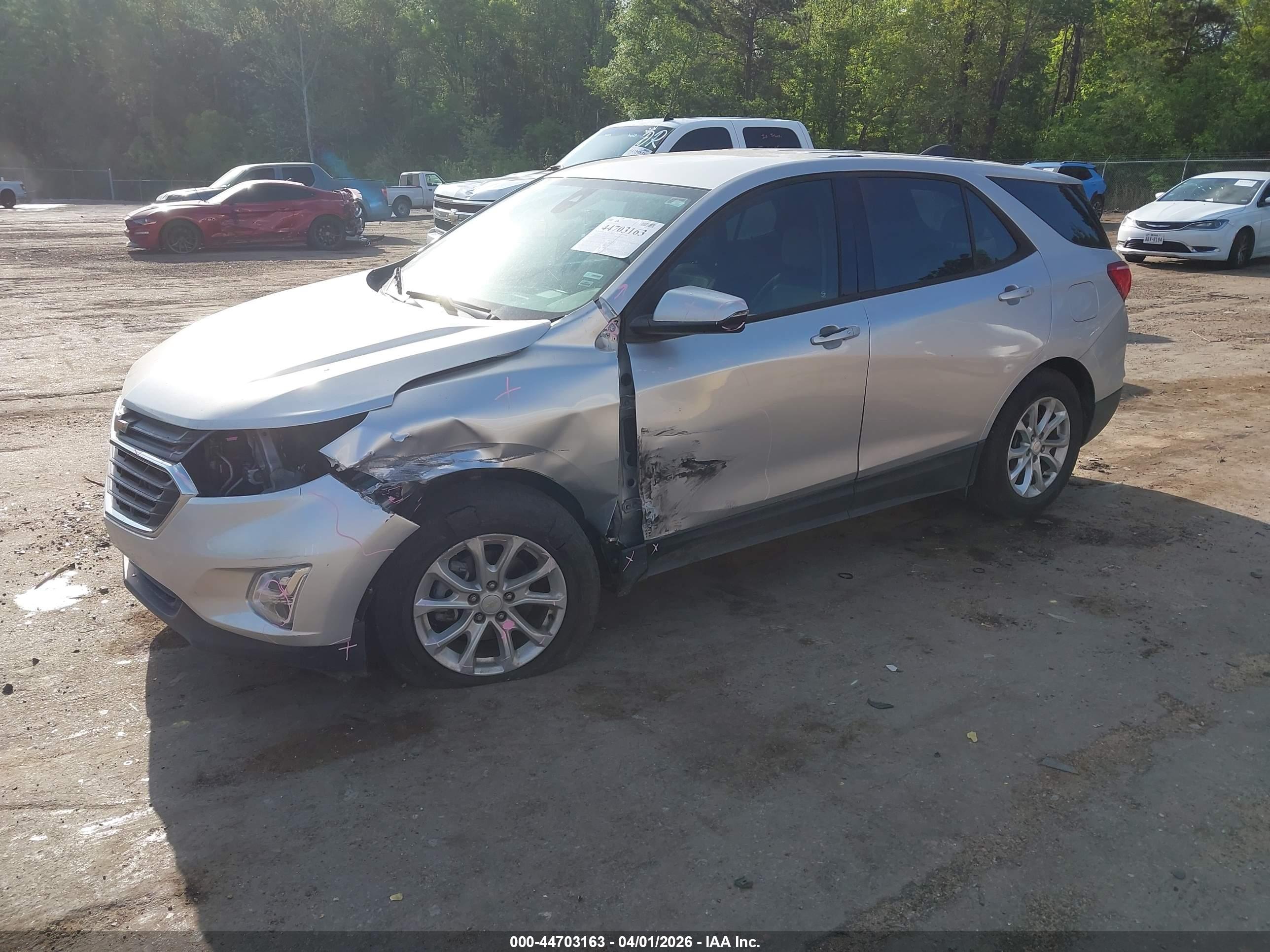 CHEVROLET EQUINOX image 2