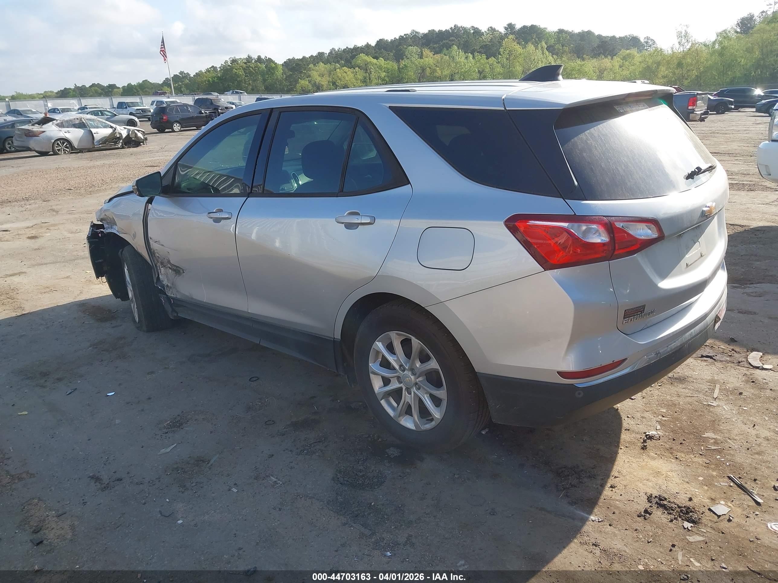CHEVROLET EQUINOX image 3