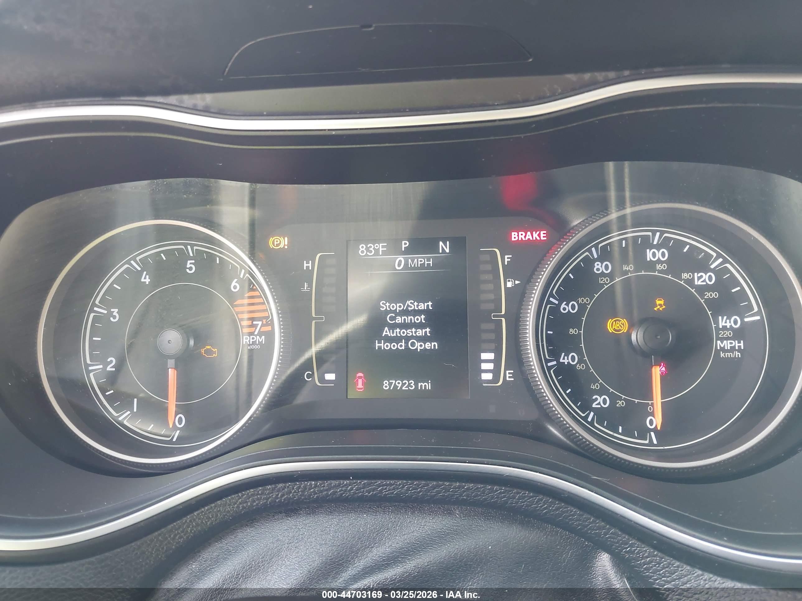 JEEP CHEROKEE image 7