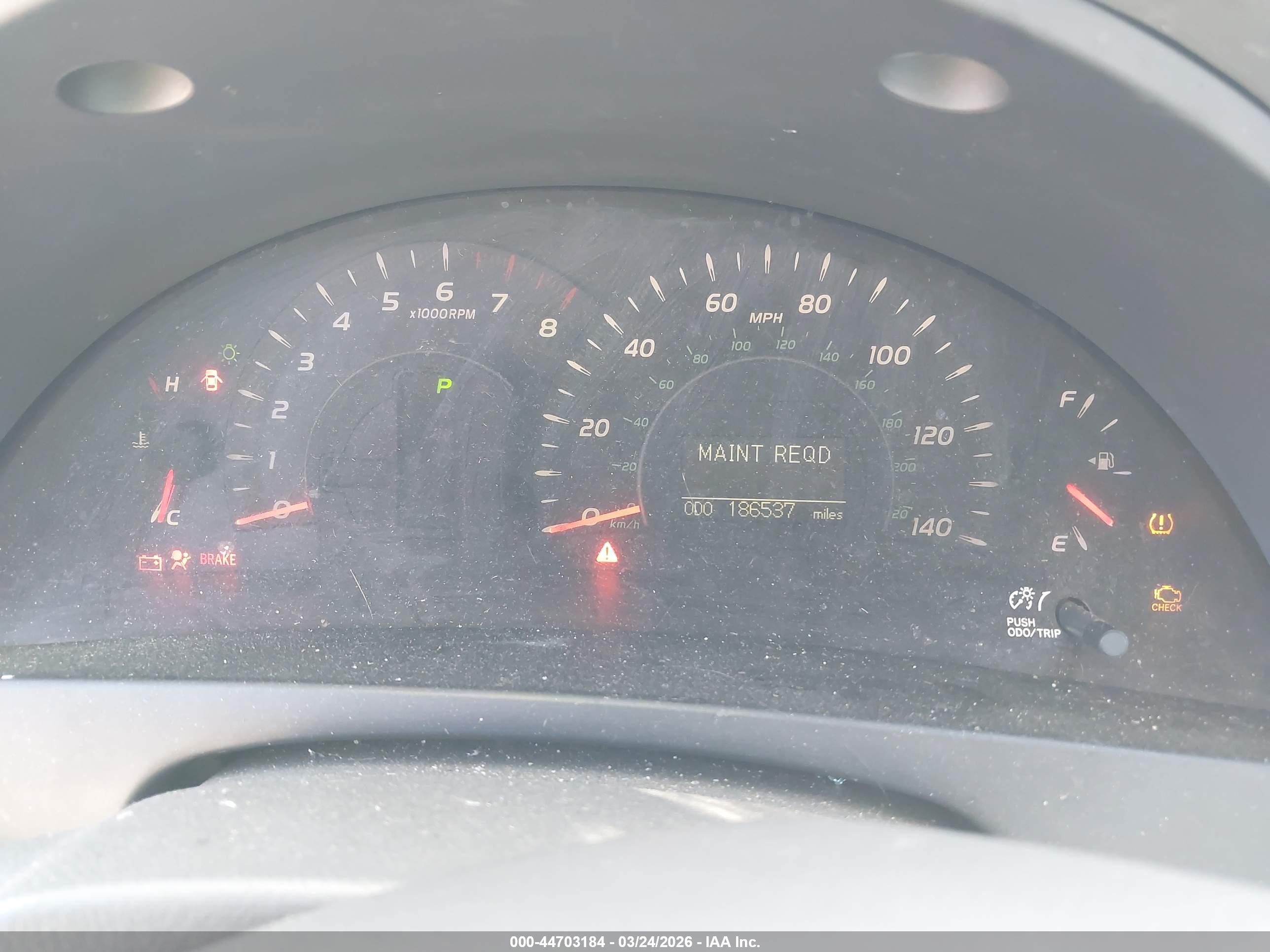 TOYOTA CAMRY image 7