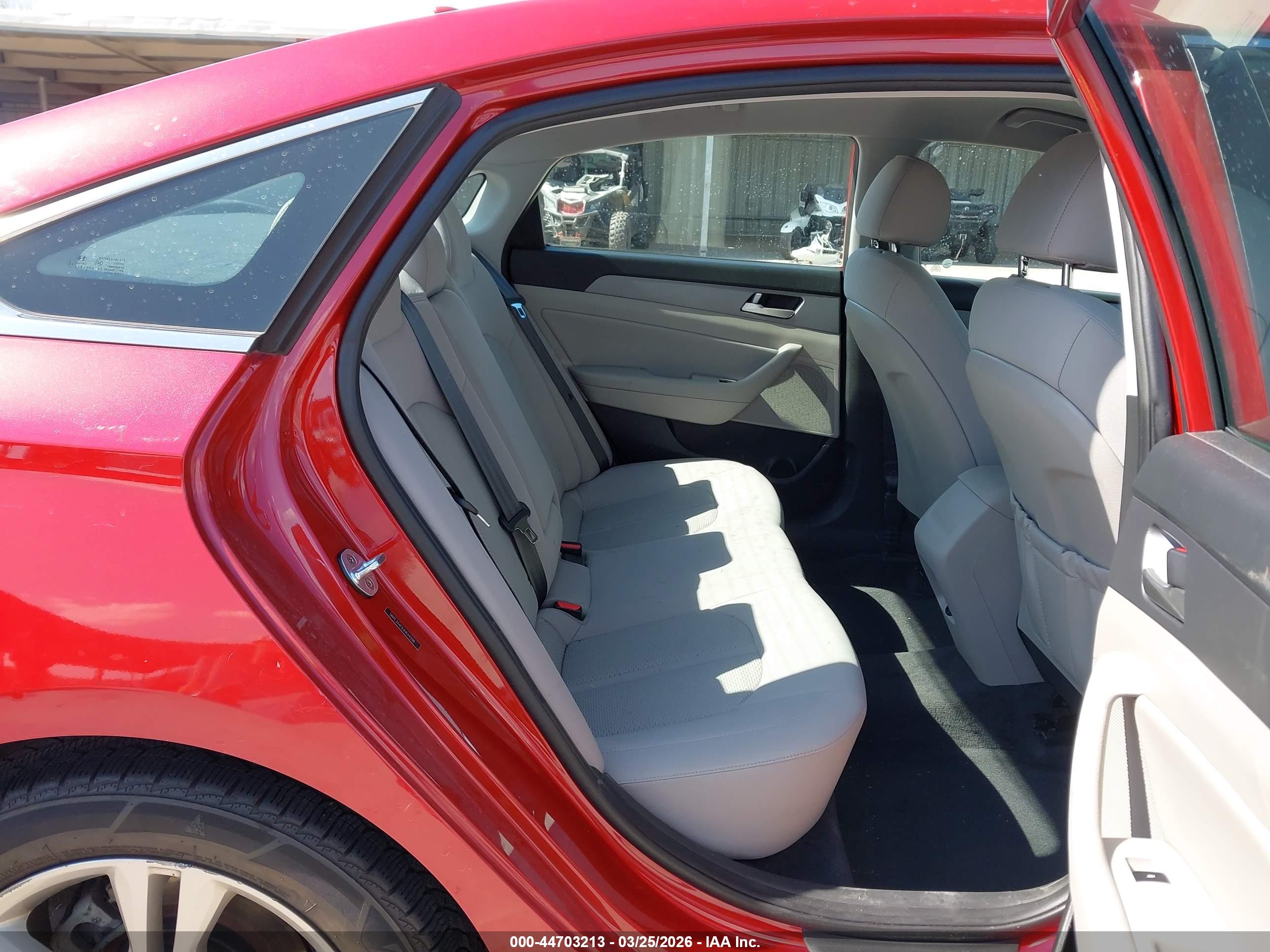HYUNDAI SONATA image 8