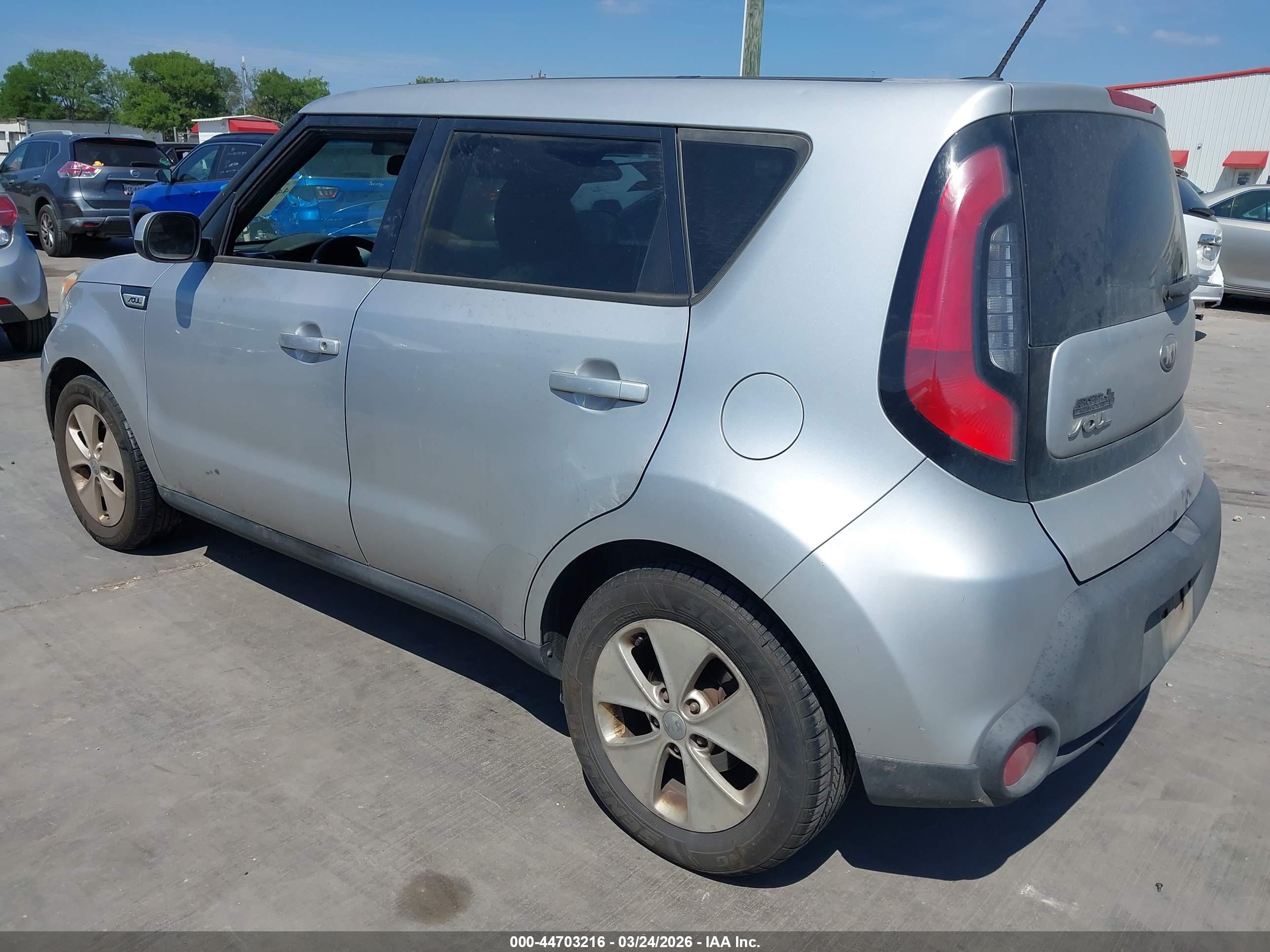 KIA SOUL image 3