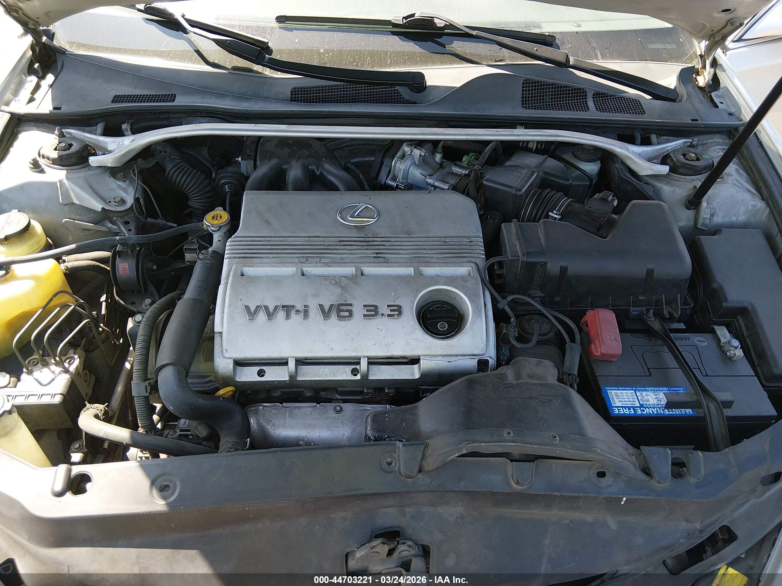 LEXUS ES image 10