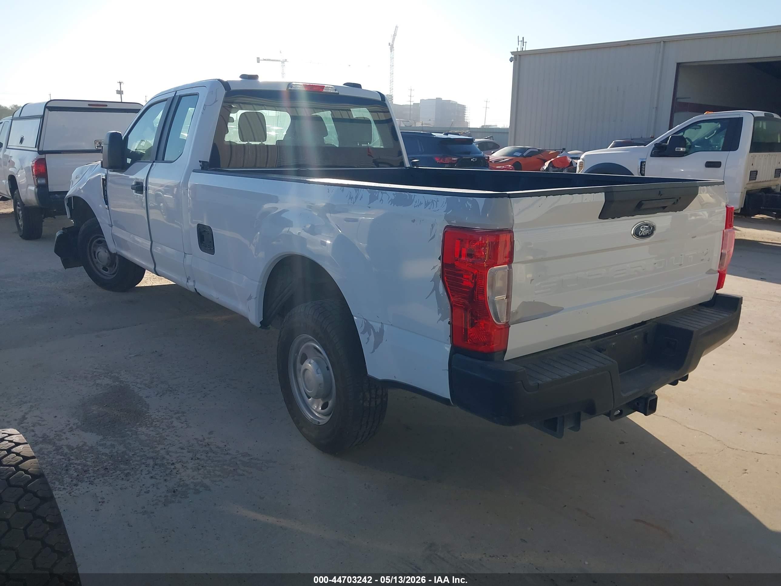 FORD F-350 image 3