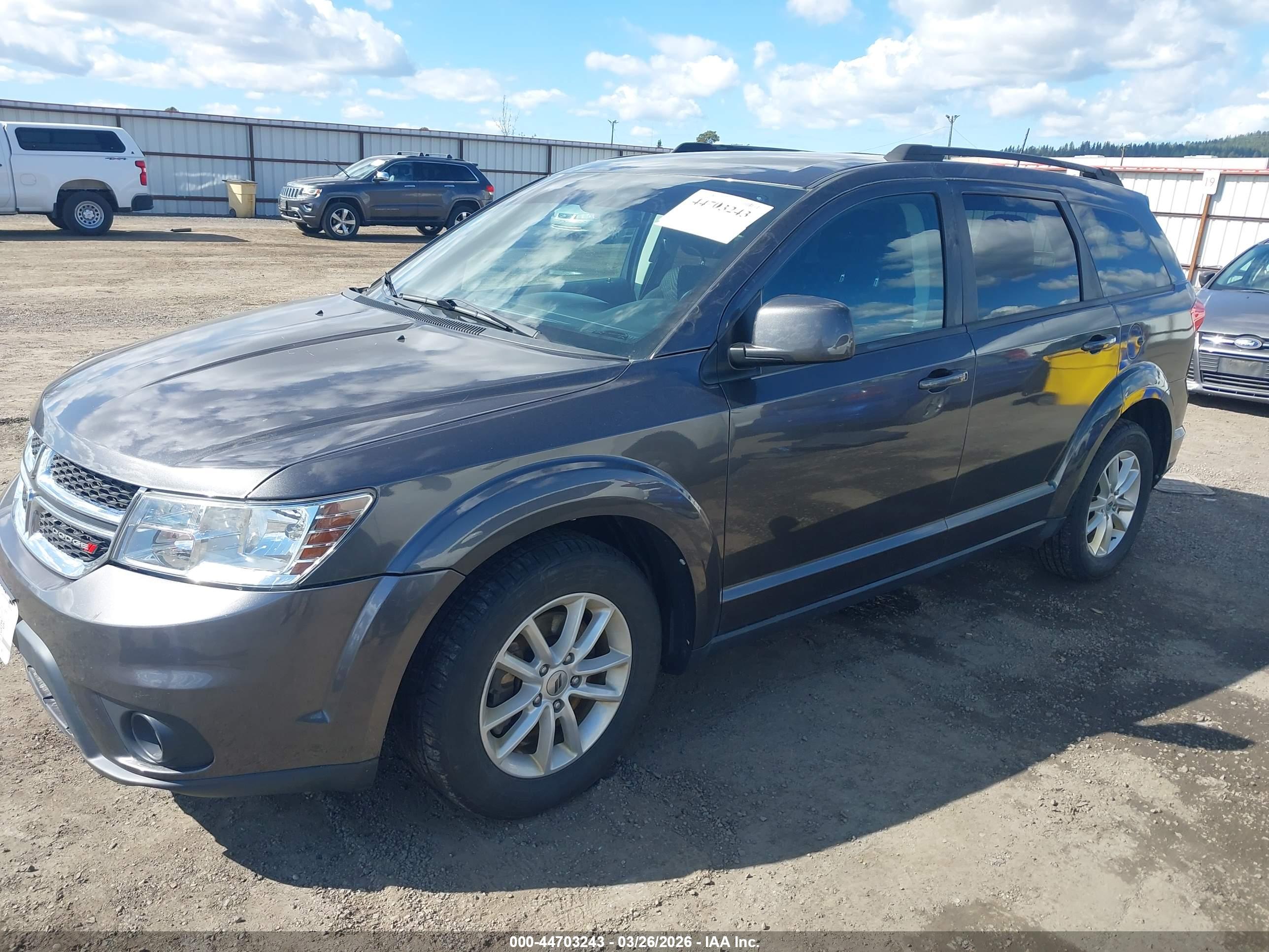 DODGE JOURNEY image 2