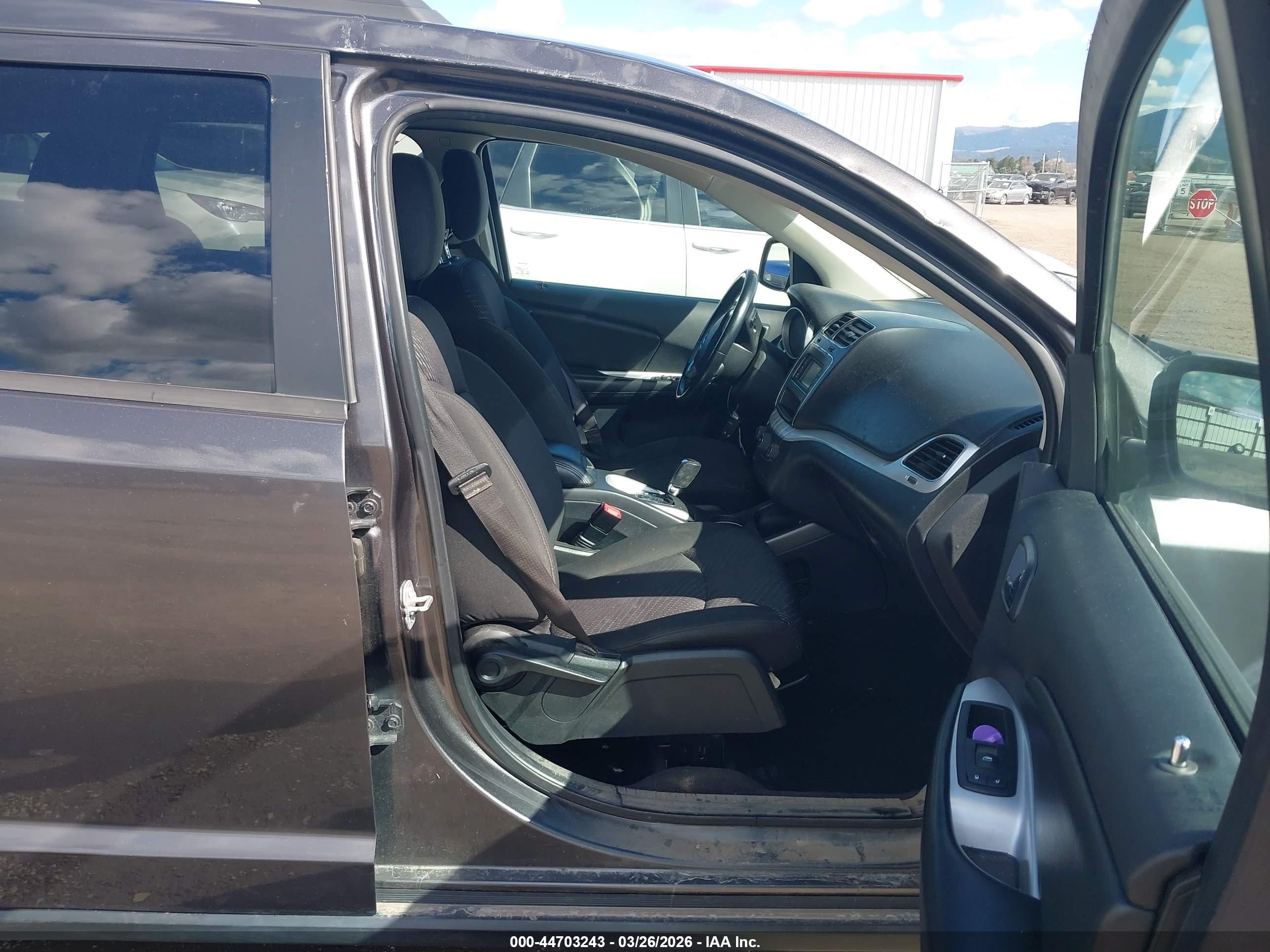 DODGE JOURNEY image 5