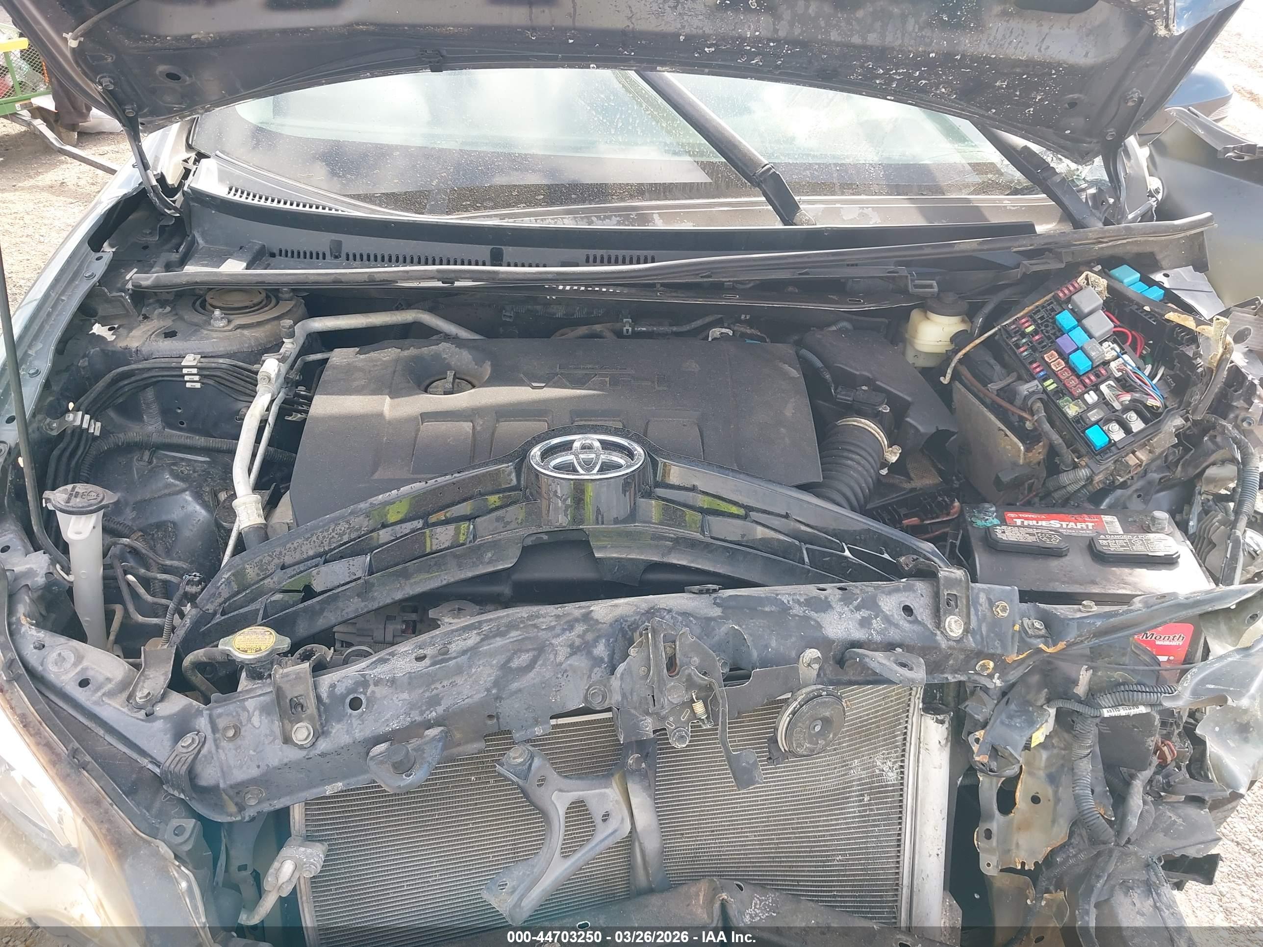 TOYOTA COROLLA image 10