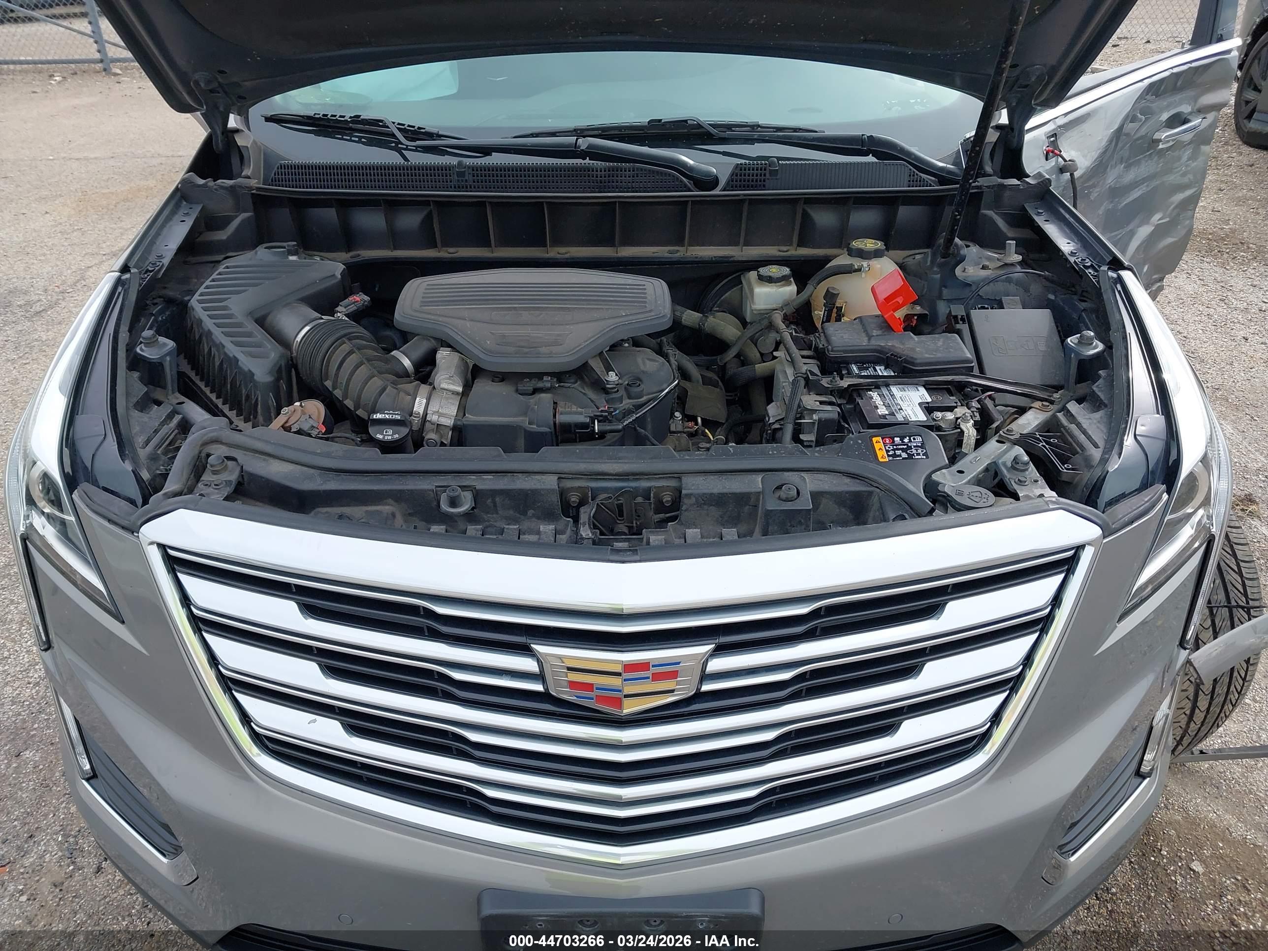 CADILLAC XT5 image 10