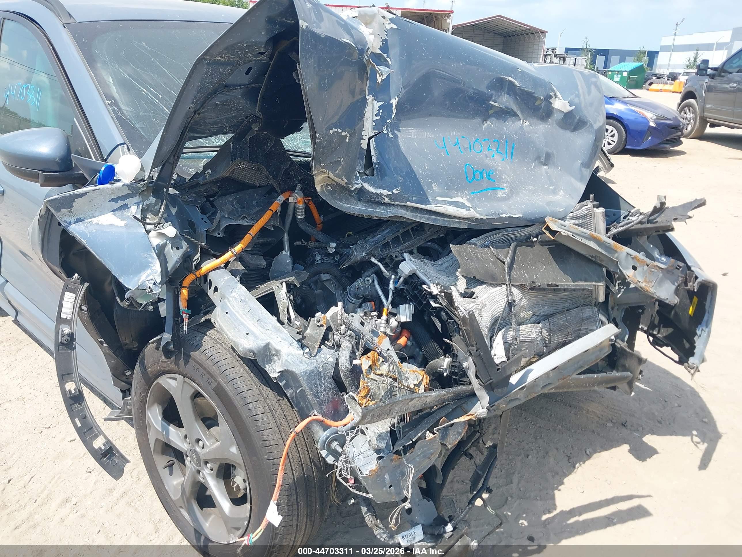FORD ESCAPE image 6
