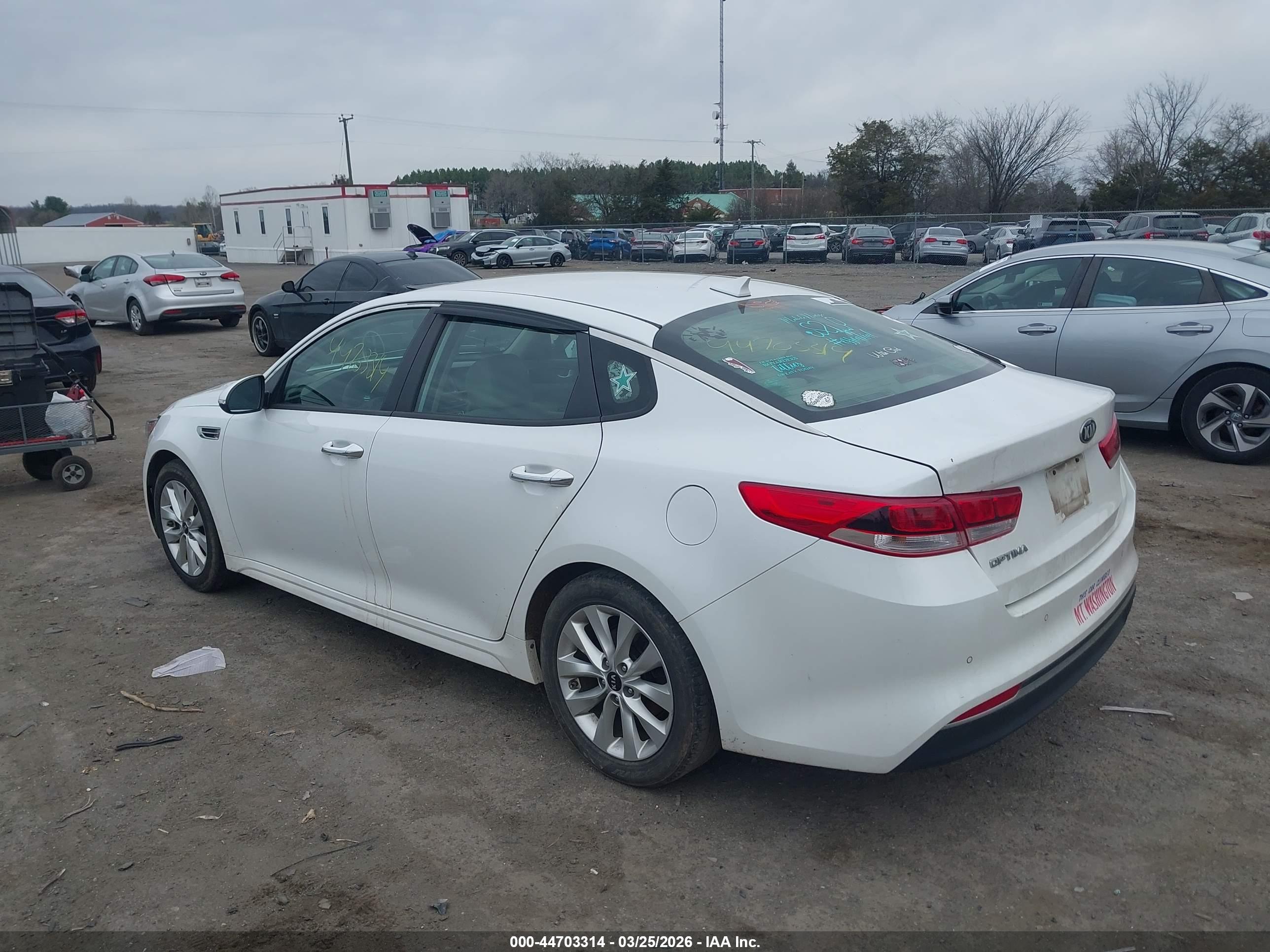 KIA OPTIMA image 3