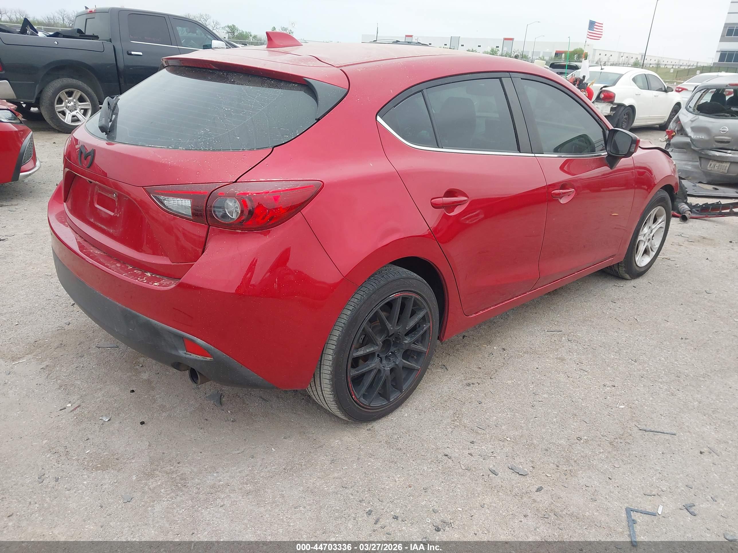 MAZDA MAZDA3 image 4