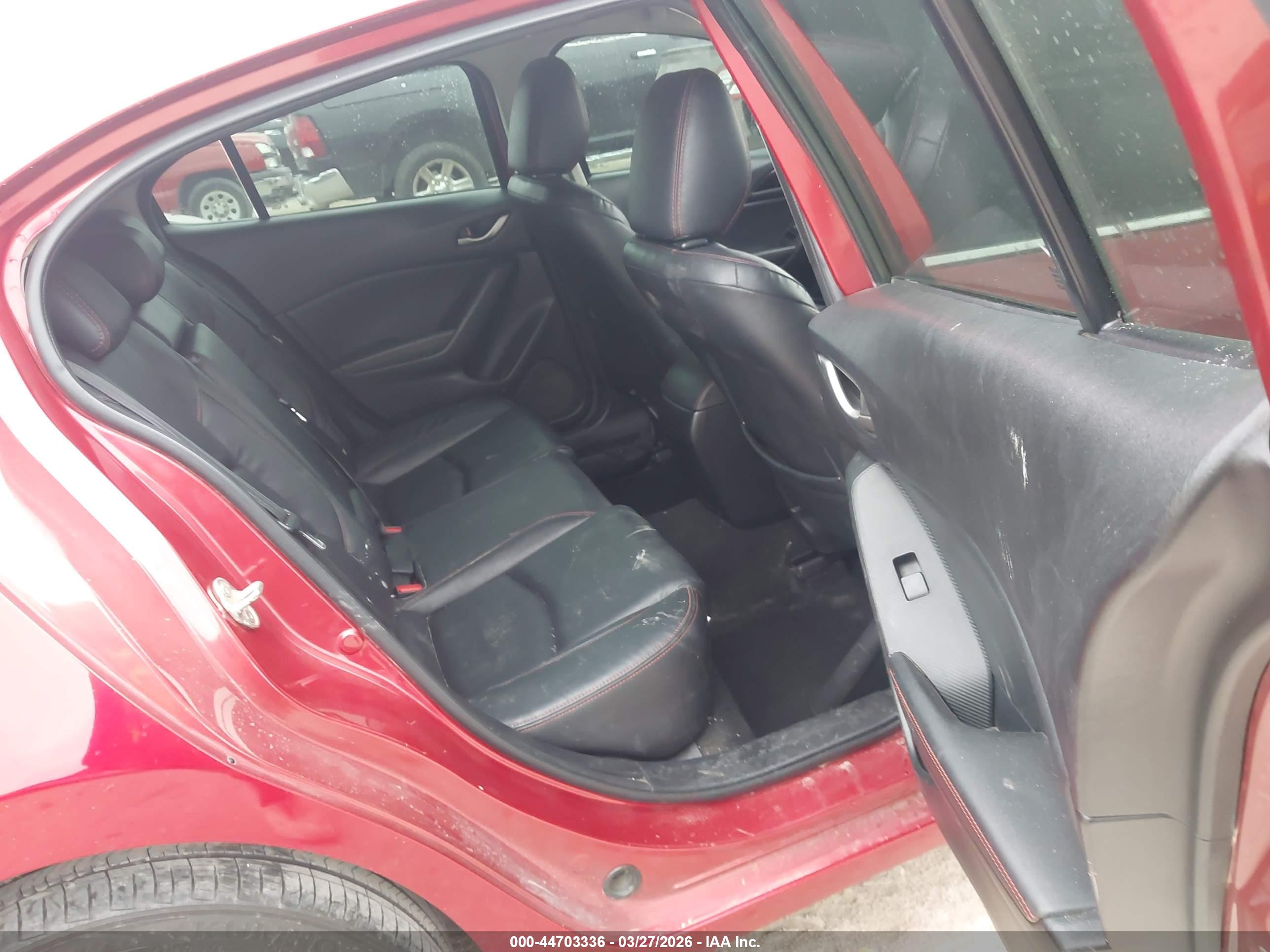 MAZDA MAZDA3 image 8